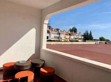 BELLA CASA BIFAMILIARE IN VENDITA A BENALMADENA