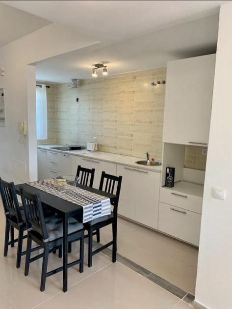 BELLA CASA BIFAMILIARE IN VENDITA A BENALMADENA
