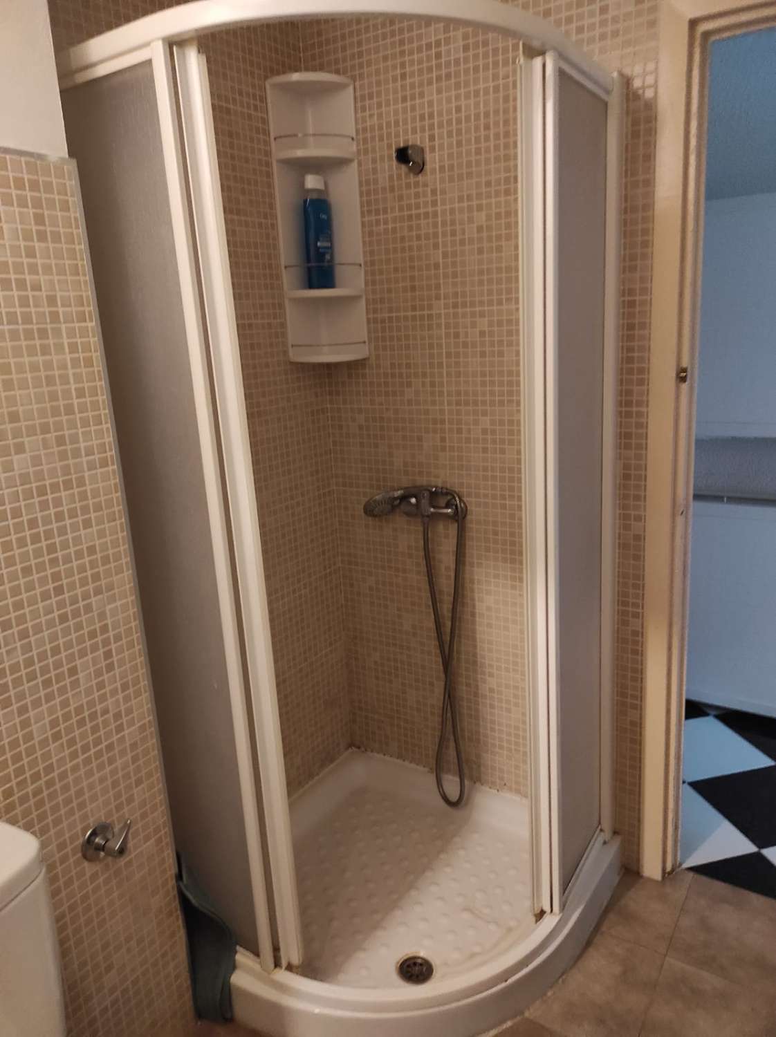 HALF SEASON.  FOR RENT FROM 1.9.25-30.6.26 NICE STUDIO WITH SEA VIEWS ON 1ST LINE BENYAMINA-PLAYAMAR (TORREMOLINOS)