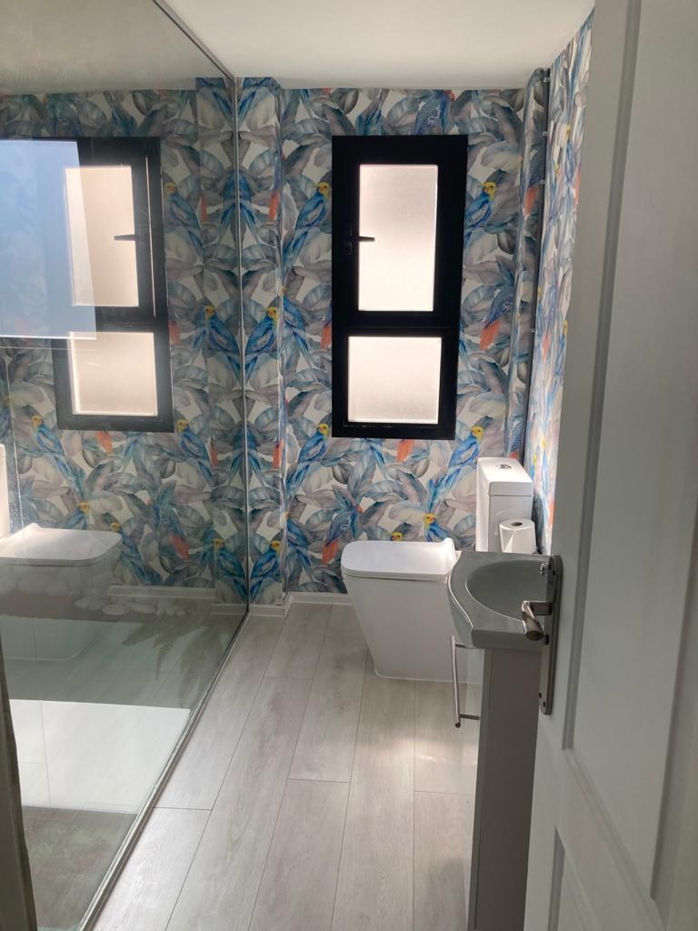 LANGTIDSLEIEFRA 1 OKTOBER 2025 VAKKER DUPLEX I MONTEMAR VED SIDEN AV LA CARIHUELA (TORREMOLINOS)