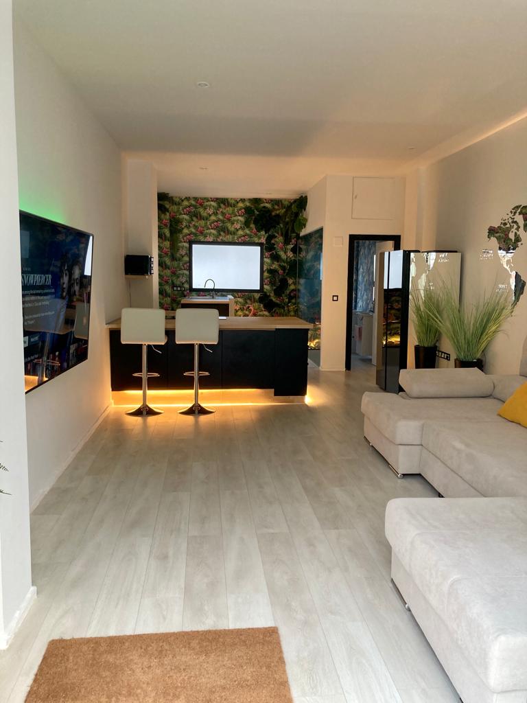 LANGTIDSLEIEFRA 1 OKTOBER 2025 VAKKER DUPLEX I MONTEMAR VED SIDEN AV LA CARIHUELA (TORREMOLINOS)