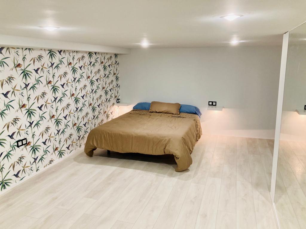 LANGTIDSLEIEFRA 1 OKTOBER 2025 VAKKER DUPLEX I MONTEMAR VED SIDEN AV LA CARIHUELA (TORREMOLINOS)