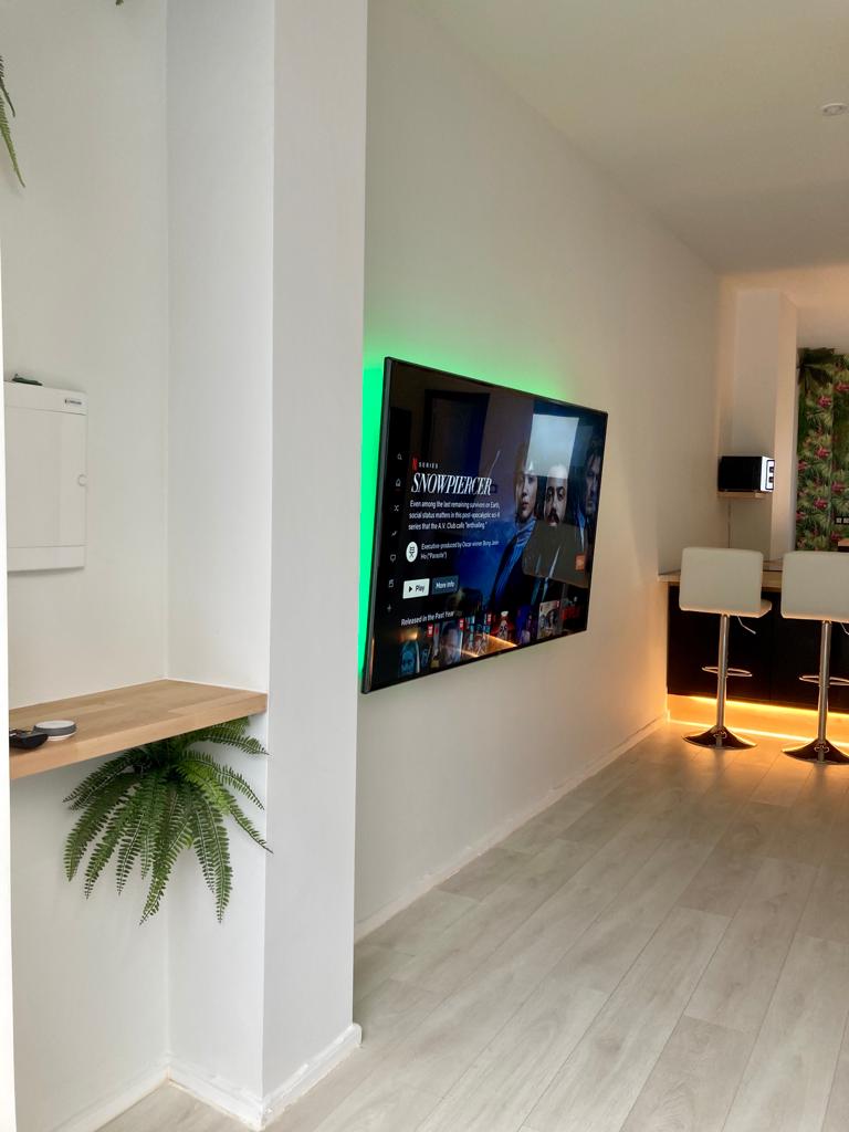 LANGTIDSLEIEFRA 1 OKTOBER 2025 VAKKER DUPLEX I MONTEMAR VED SIDEN AV LA CARIHUELA (TORREMOLINOS)