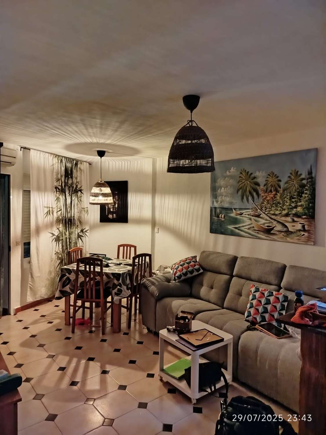 ALQUILER DE MEDIA  TEMPORADA .  DESDE  1.9.25-30.6.26 BONITO APARTAMENTO CERCA DE PLAZA SOLYMAR ( BENALMADENA)