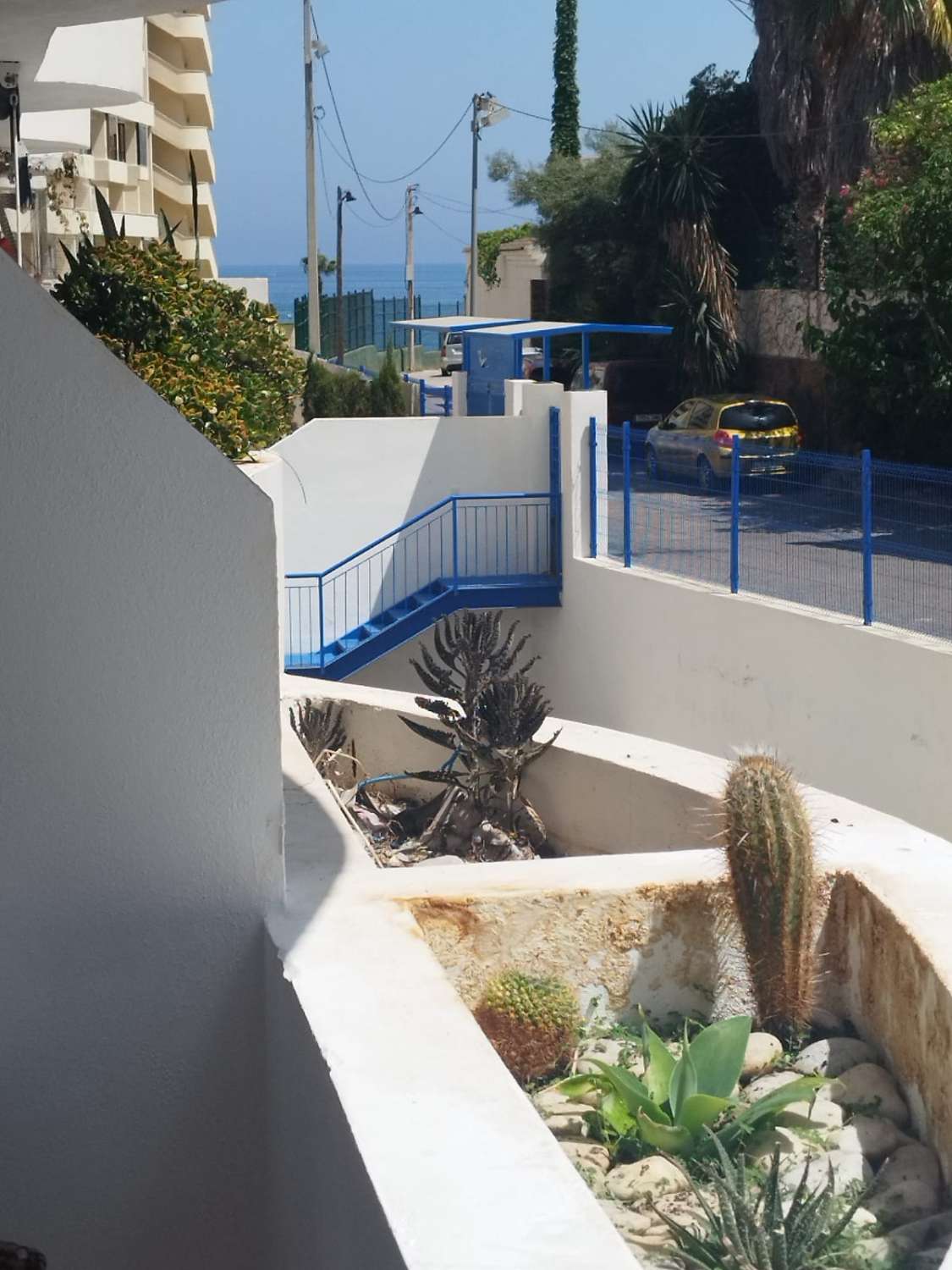 GRAZIOSO APPARTAMENTO CON VISTA SUL MARE A 150 METRI DALLA SPIAGGIA DI BENALMADENA IN AFFITTO A LUNGO TERMINE