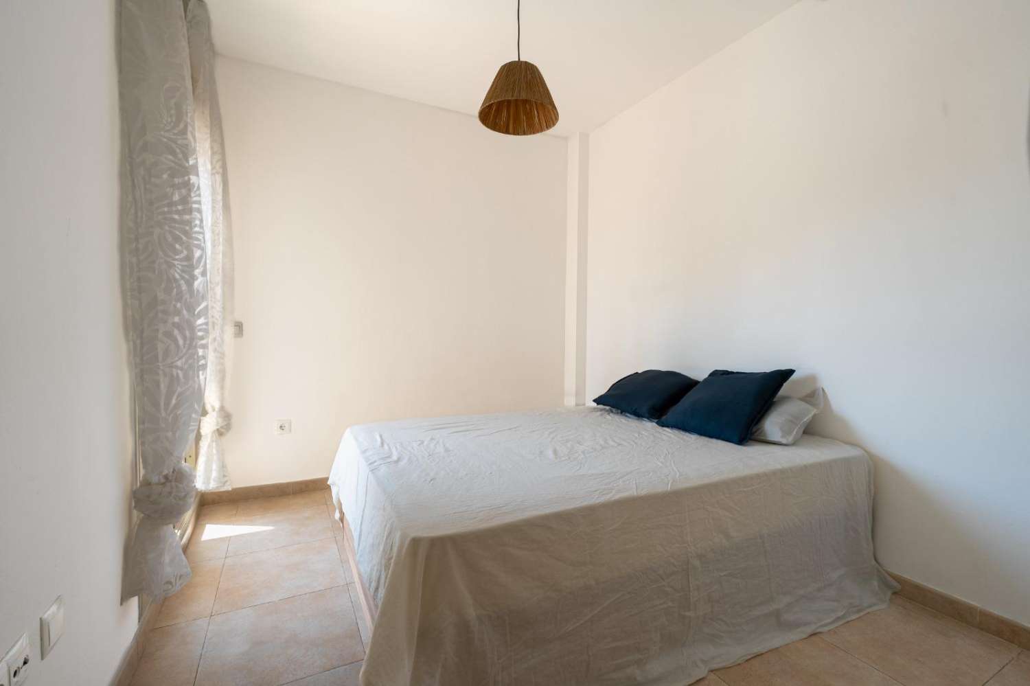 VACKER HELRENOVERAD MÖBLERAD DUPLEX TILL SALU I RIVIERA DEL SOL (MIJAS)