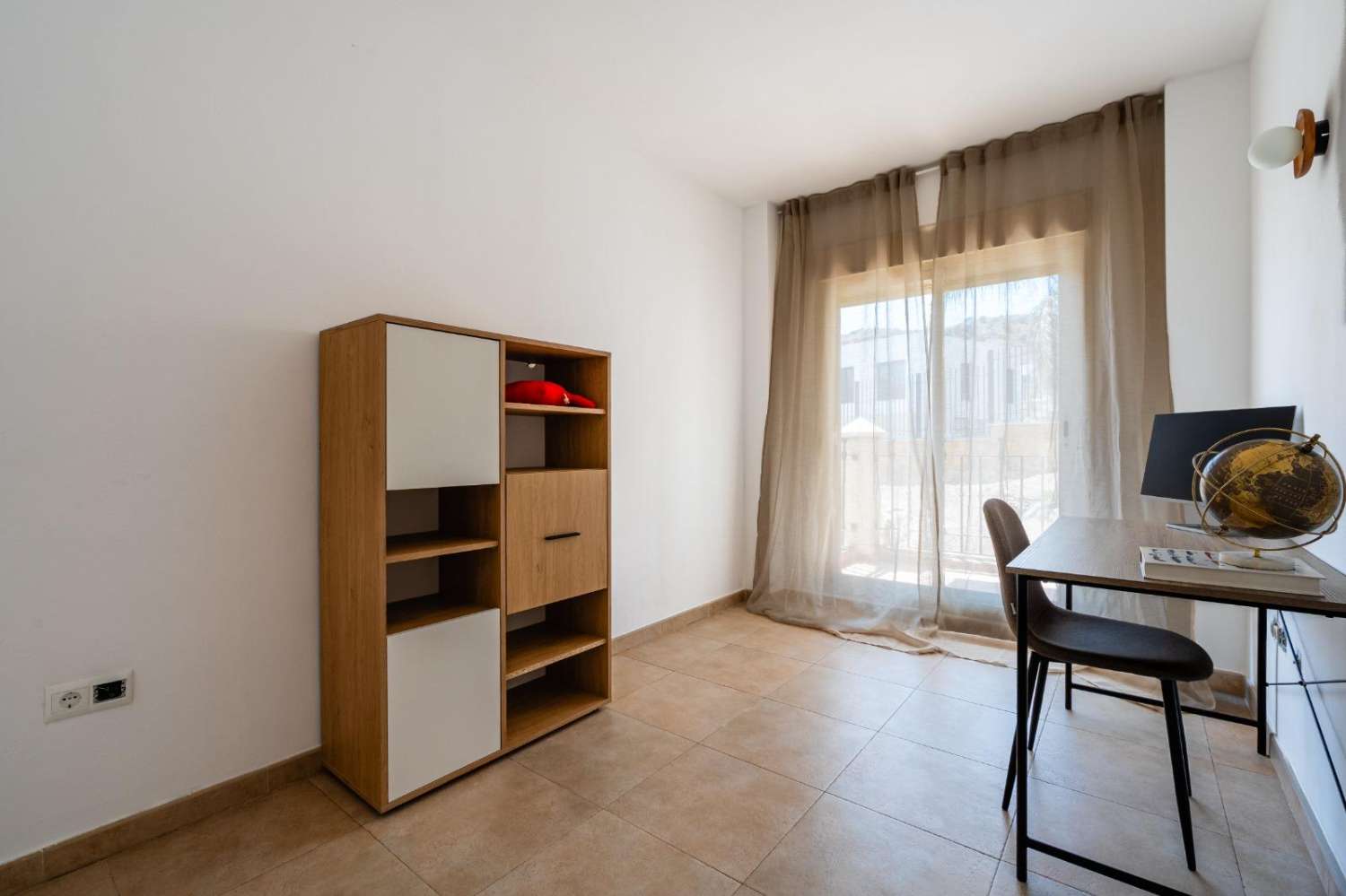 VACKER HELRENOVERAD MÖBLERAD DUPLEX TILL SALU I RIVIERA DEL SOL (MIJAS)