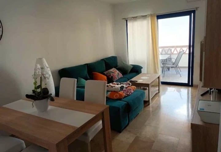 HALBE SAISON. ZU VERMIETEN VOM 1.9.25-30.6.26 WUNDERSCHÖNE WOHNUNG MIT MEERBLICK IN SANT ANGELO (BENALMADENA)