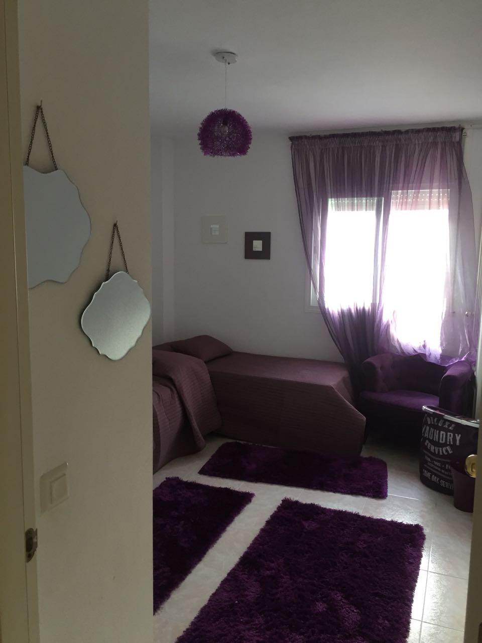 MOOI APPARTEMENT TE HUUR VOOR LANGE TERMIJN IN HET CENTRUM VAN LA CARIHUELA (TORREMOLINOS)