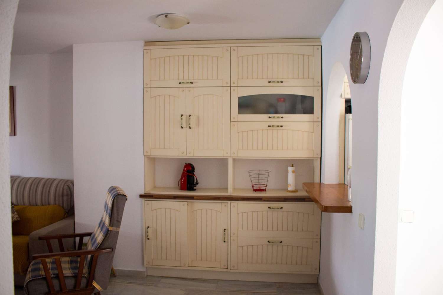 MEDIA TEMPORADA SE ALQUILA DESDE 1.9. 25-30.6.26  BONITO APARTAMENTO EN PLANTA BAJA A 150 METROS DE LA PLAYA EN BENALMADENA