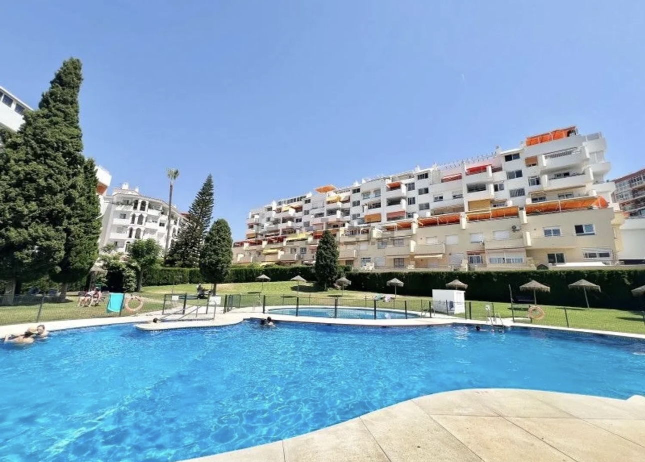 Appartement te koop in Benalmádena