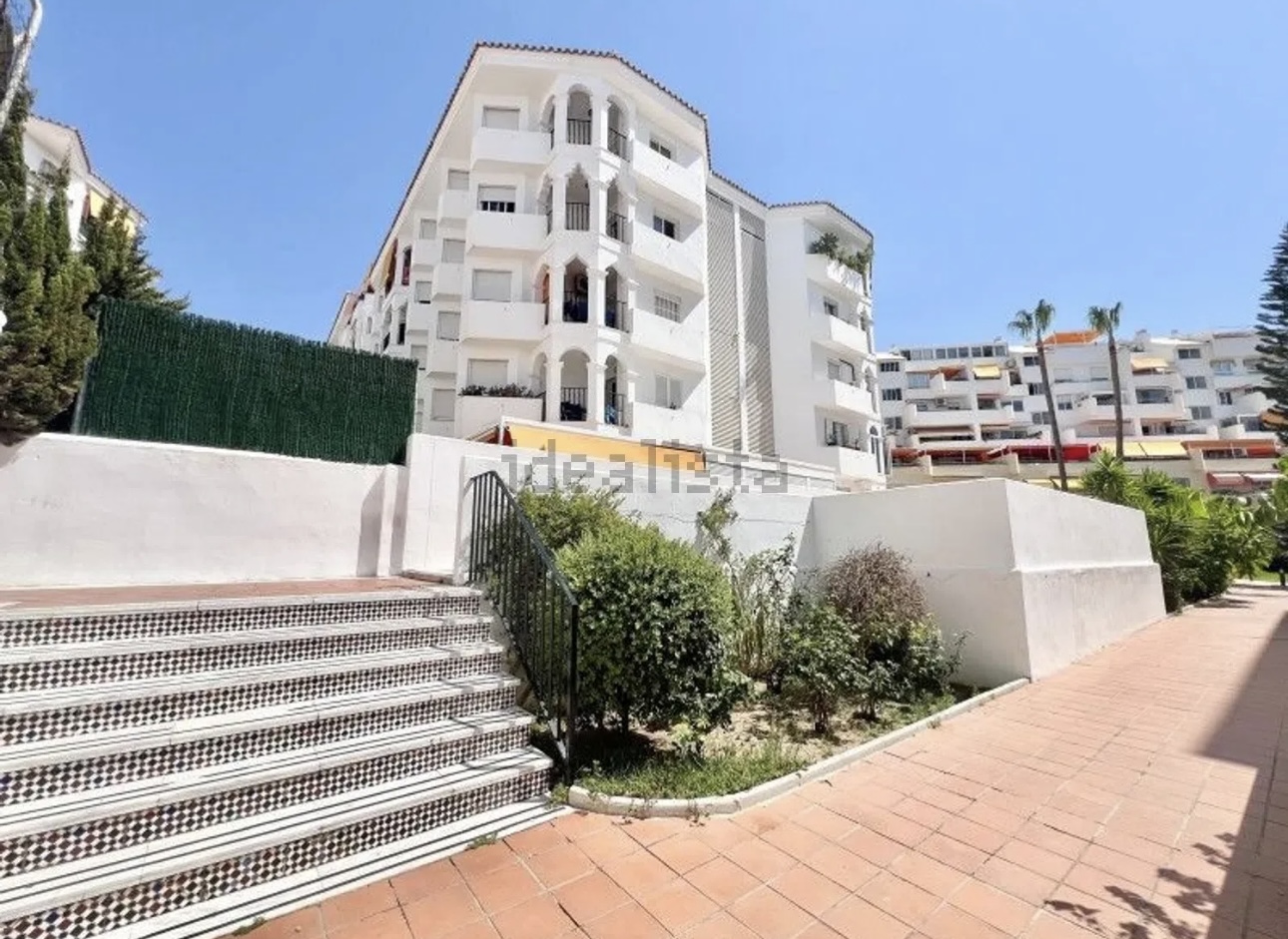 Se vende precioso apartamento en Benalmádena