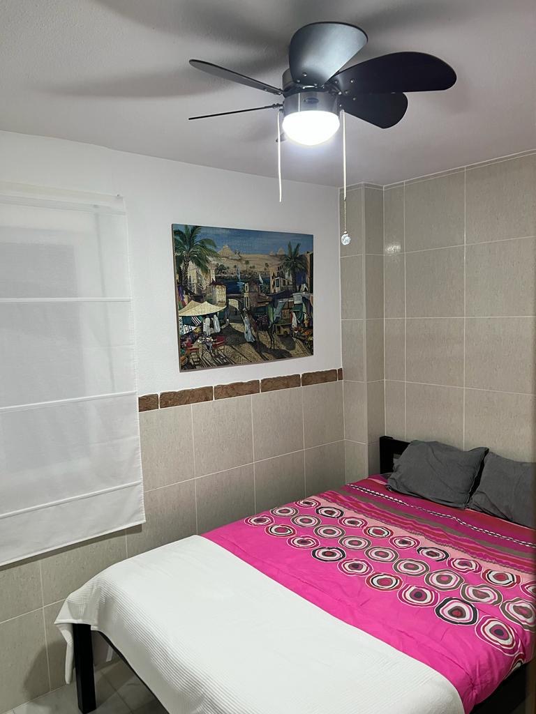 Middenseizoen . Te huur van 1.10.25-30.6.26 Mooi appartement in Benalmádena