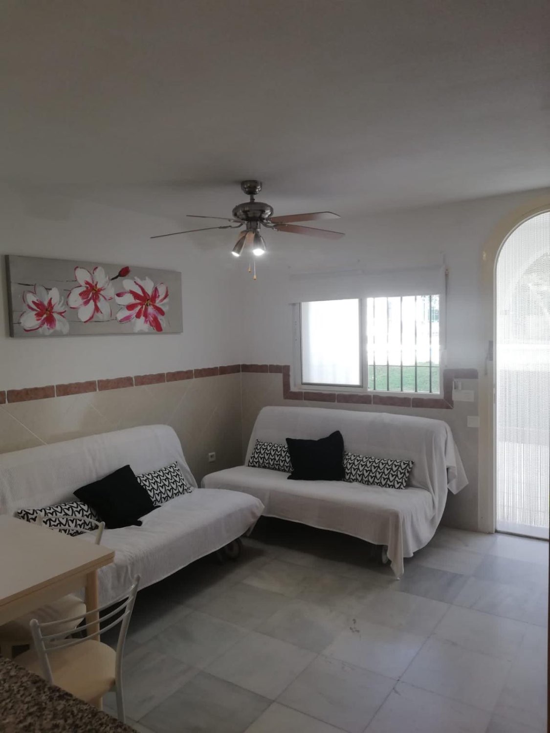 Middenseizoen . Te huur van 1.10.25-30.6.26 Mooi appartement in Benalmádena