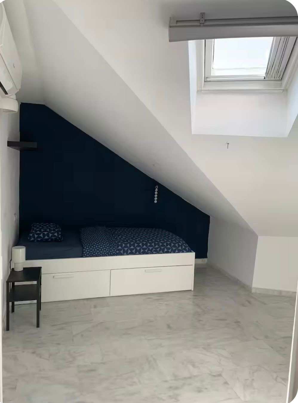 HALVTIDSUTHYRNING FRÅN 16.9.25-31.5.26 VACKER PARHUS VILLA MED HAVSUTSIKT I BENALMADENA