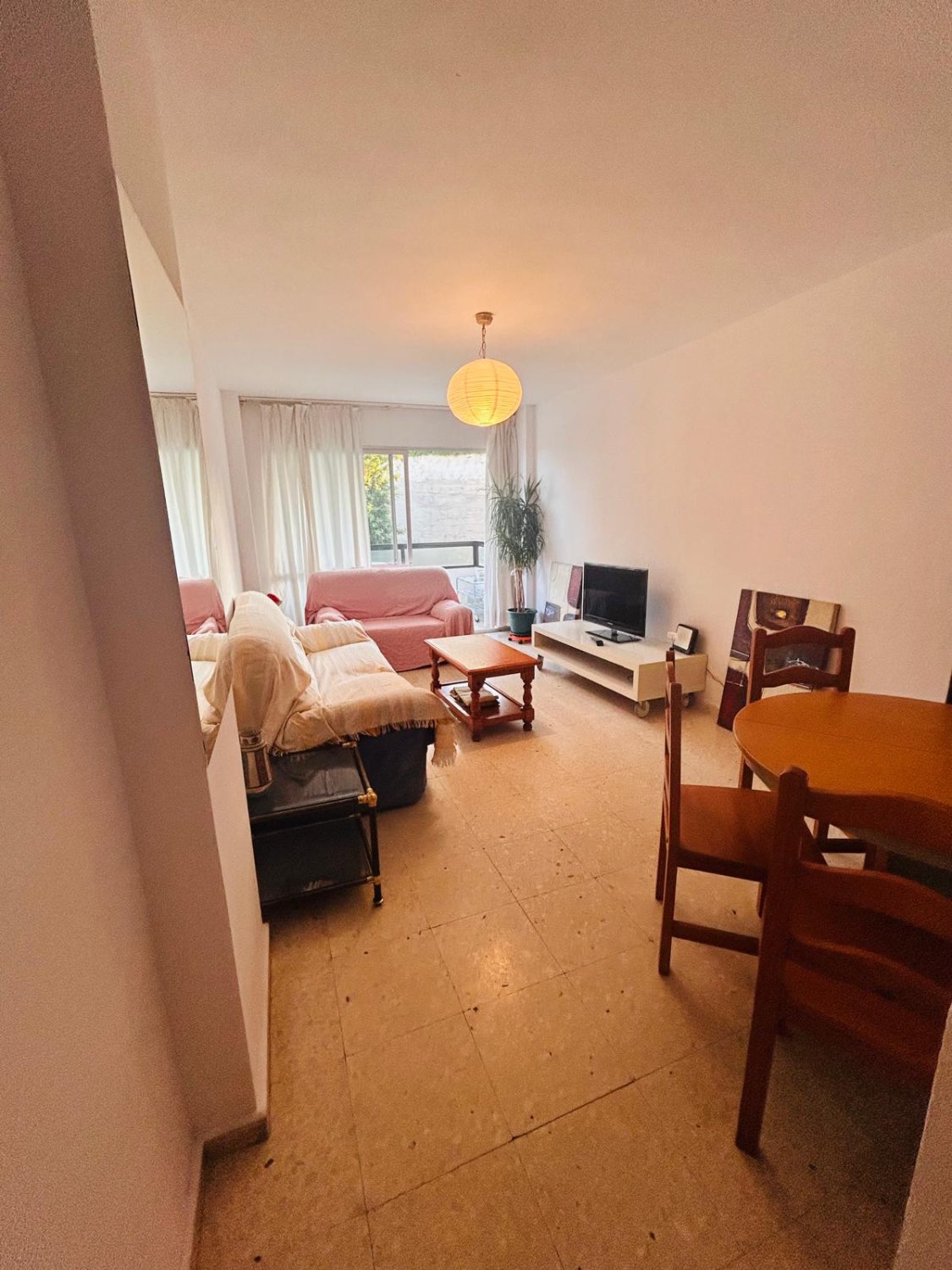 Lejlighed udlejes i Benalmádena