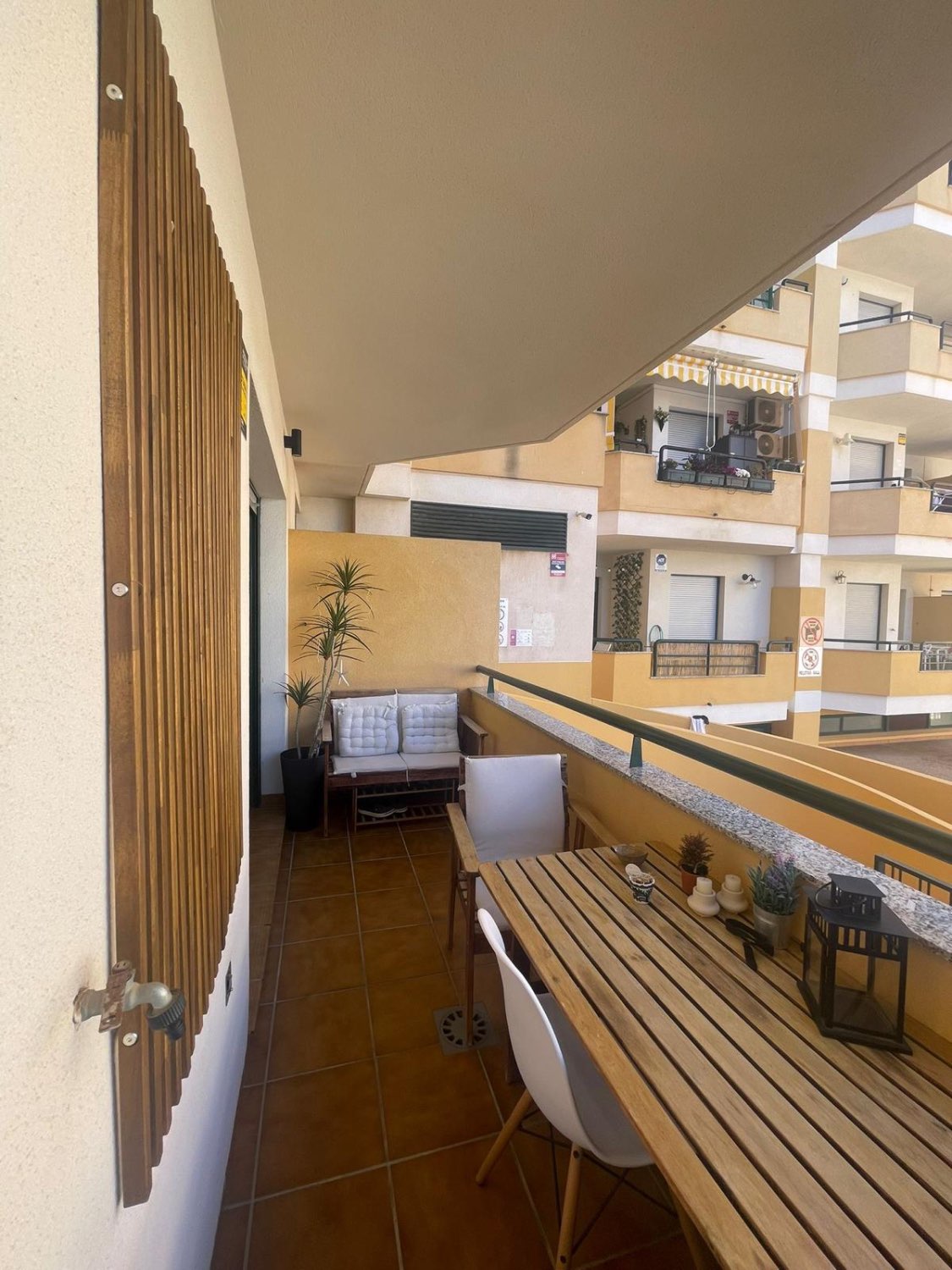 Vakker leilighet med havutsikt til salgs i Nueva Torrequebrada (Benalmadena)