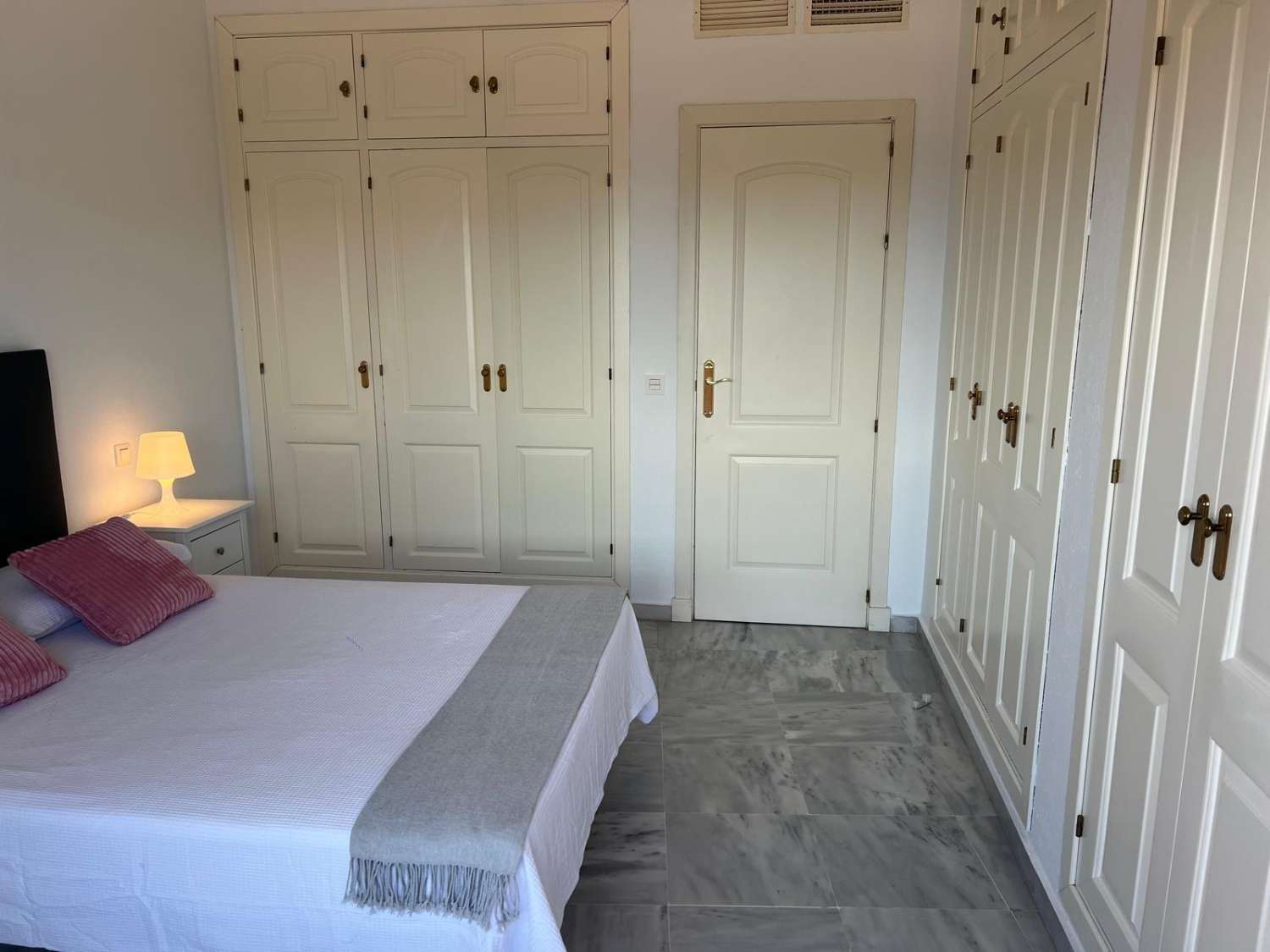 Appartement te huur in Zona Centro Comercial Torrequebrada (Benalmádena)