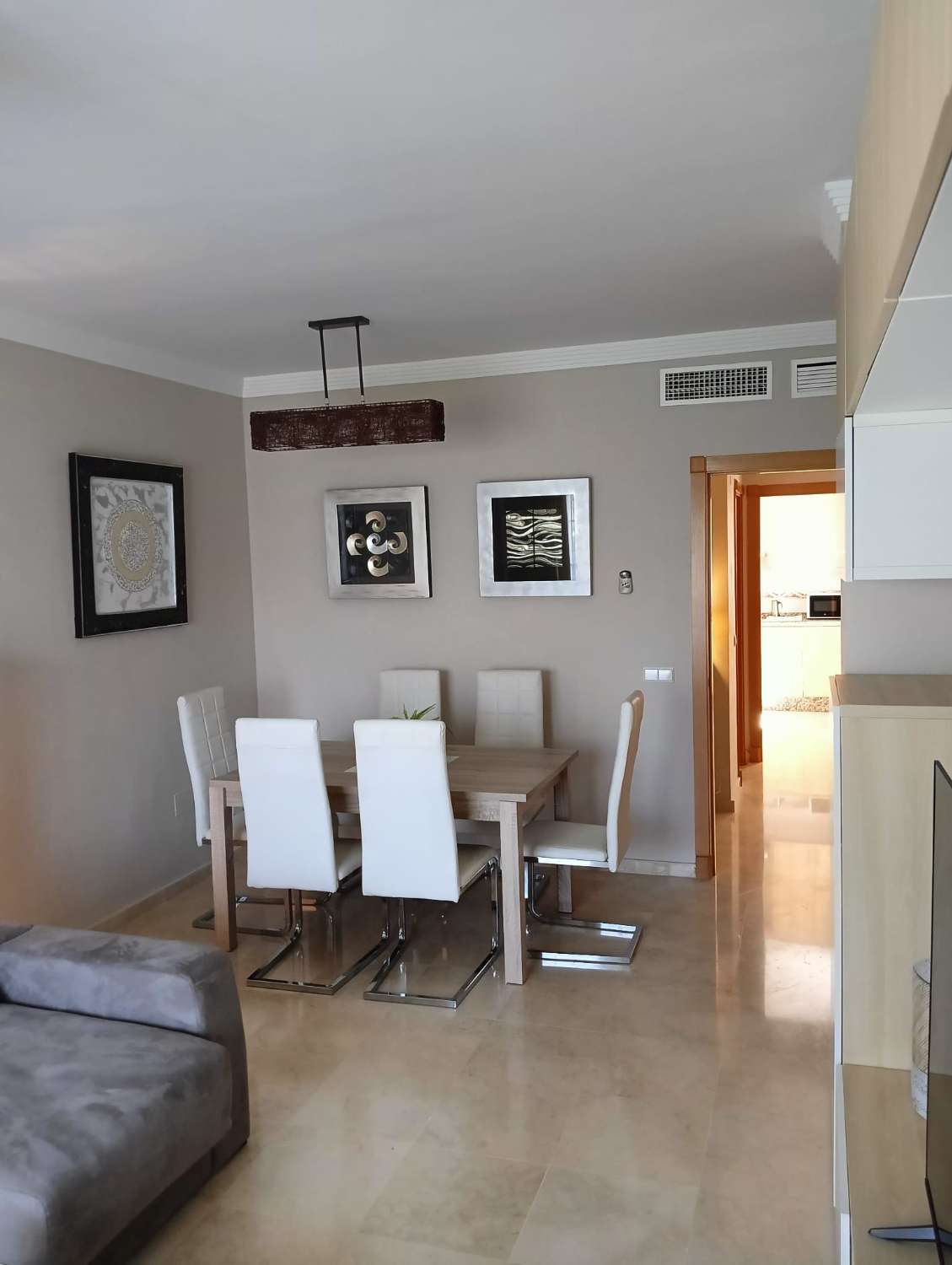 Lägenhet uthyres i Benalmádena