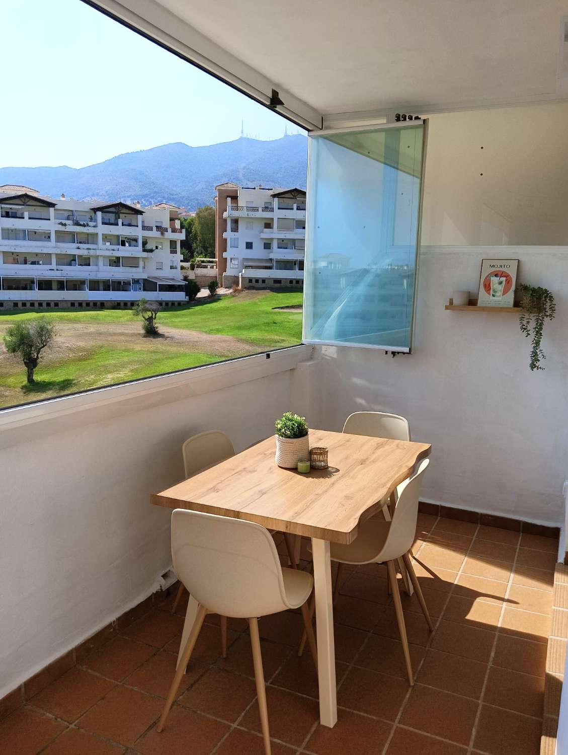 Lägenhet uthyres i Benalmádena