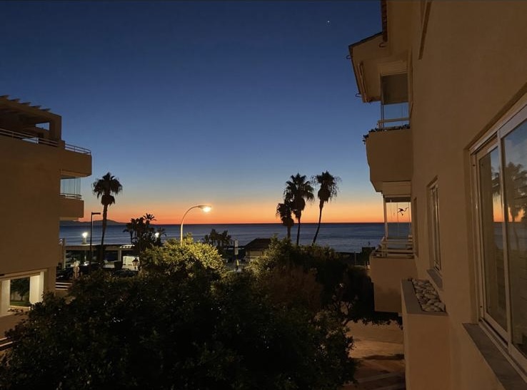 Lägenhet uthyres i La Carihuela - Los Nidos (Torremolinos)