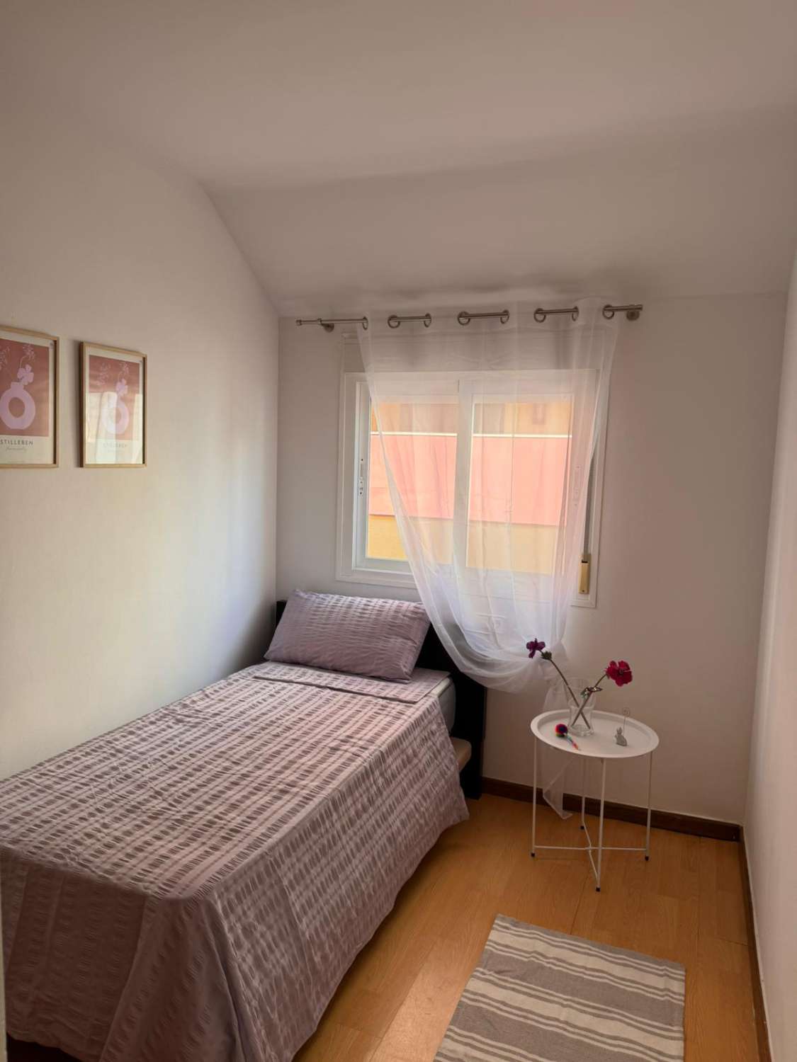KAUNIS KATTOHUONEISTO MYYTÄVÄNÄ VENESATAMA-ALUEELLA MERINÄKÖALALLA (FUENGIROLA)