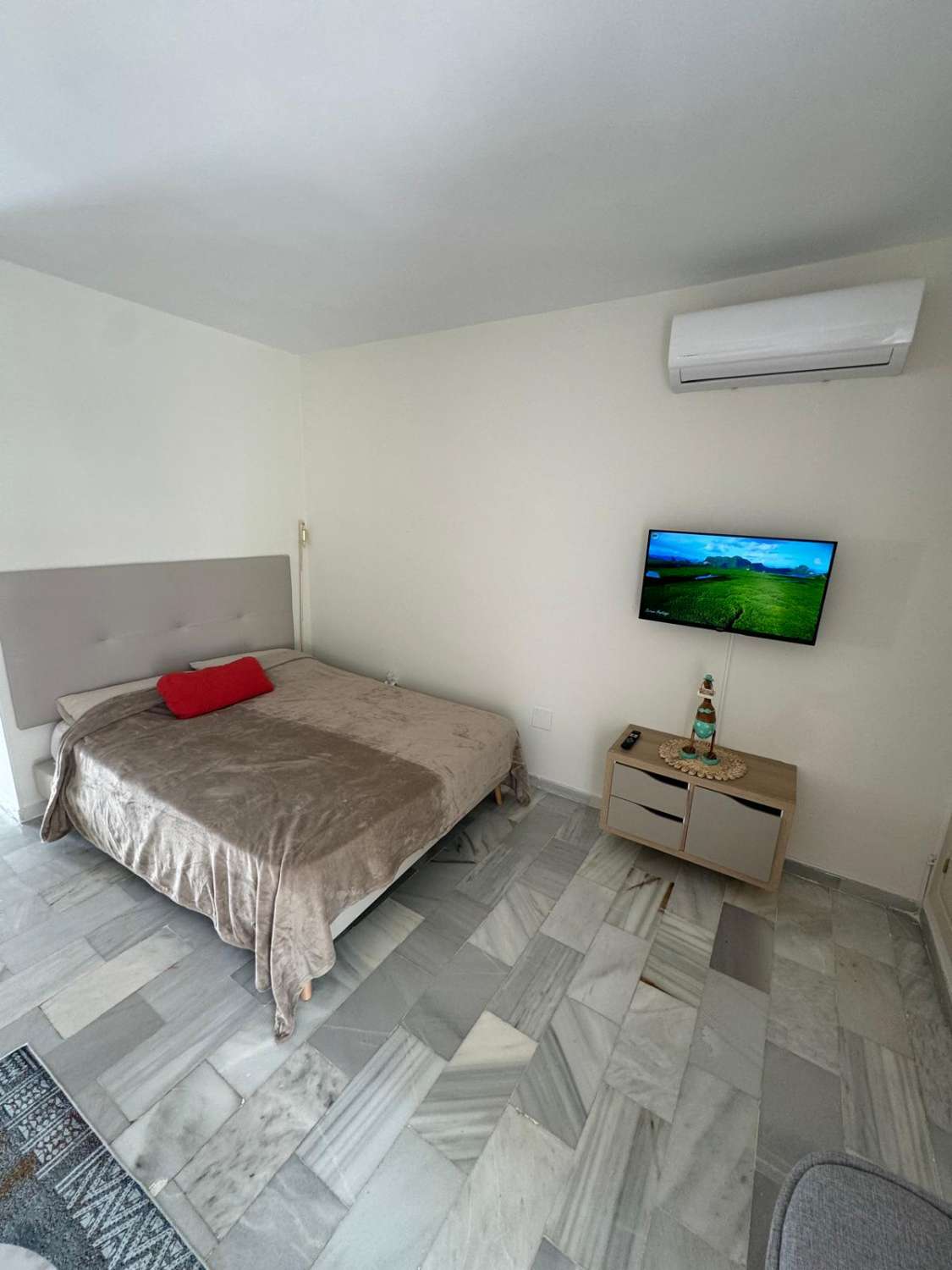MELLEMTIDSLEJE FRA 20.9.25 TIL 30.6.26 NICE STUDIO I BENALMADENA