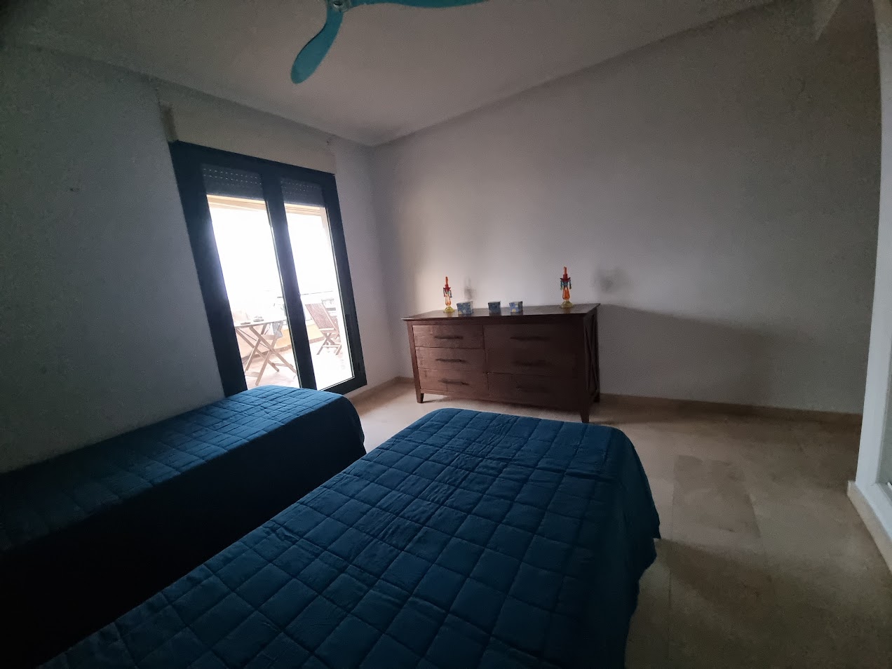 LARGA TEMPORADA. SE ALQUILA DESDE AHORA PRECIOSO APARTAMENTO EN BENALMÁDENA.