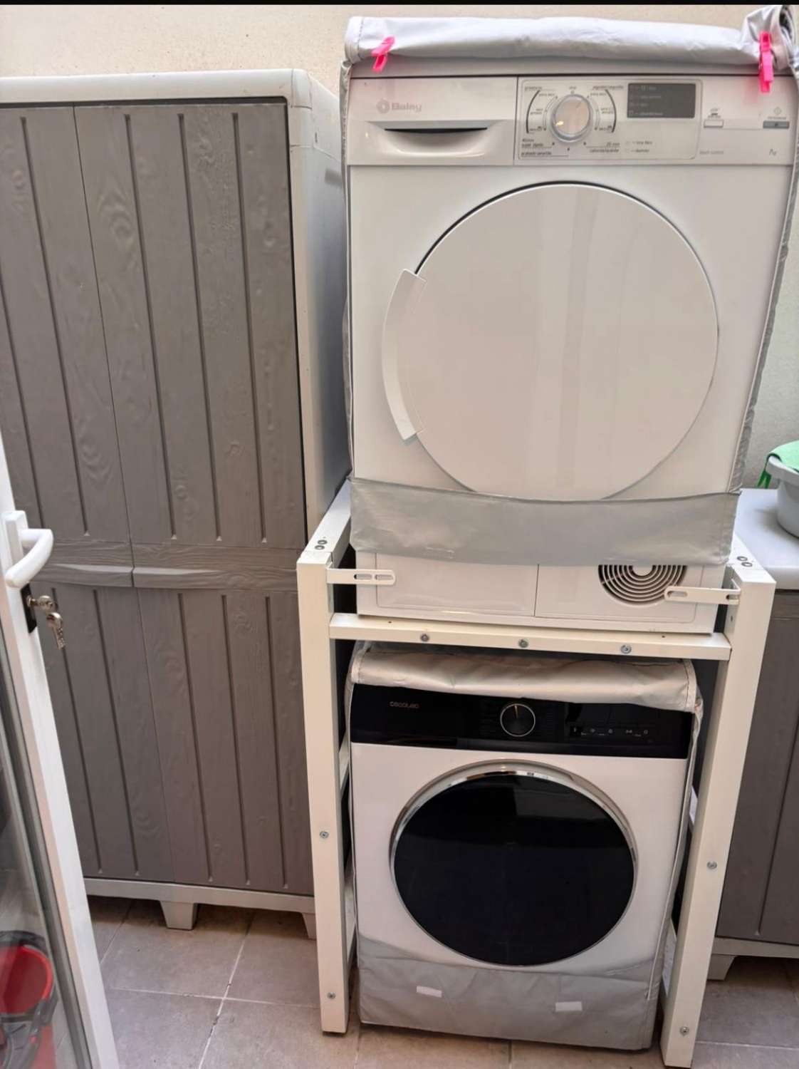 LARGA TEMPORADA  . SE ALQUILA DESDE AHORA BONITO APARTAMENTO EN FUENGIROLA