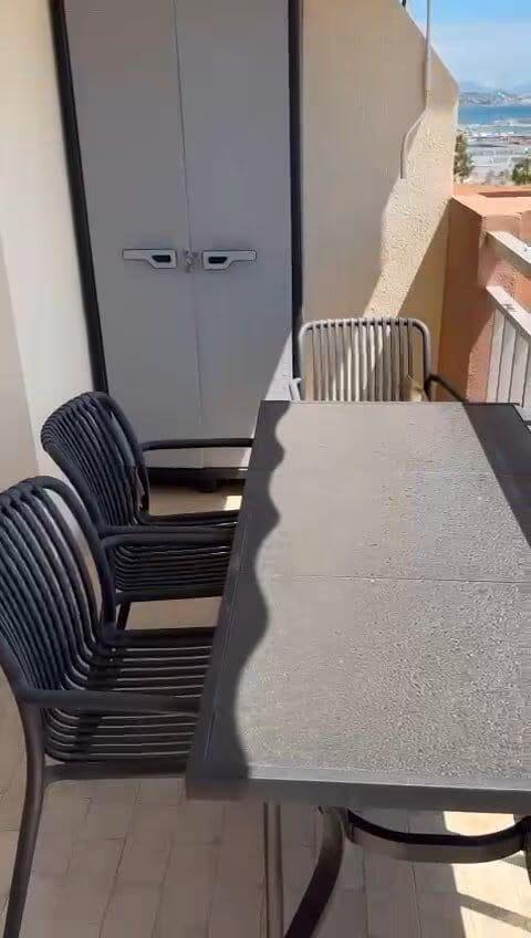 GEMIETET VOM 26.1.1.BIS 30.6.26 UND VOM 1.9.26-30.6.27 WUNDERSCHÖNE WOHNUNG AN DER ERSTEN STRANDLINIE IN FUENGIROLA