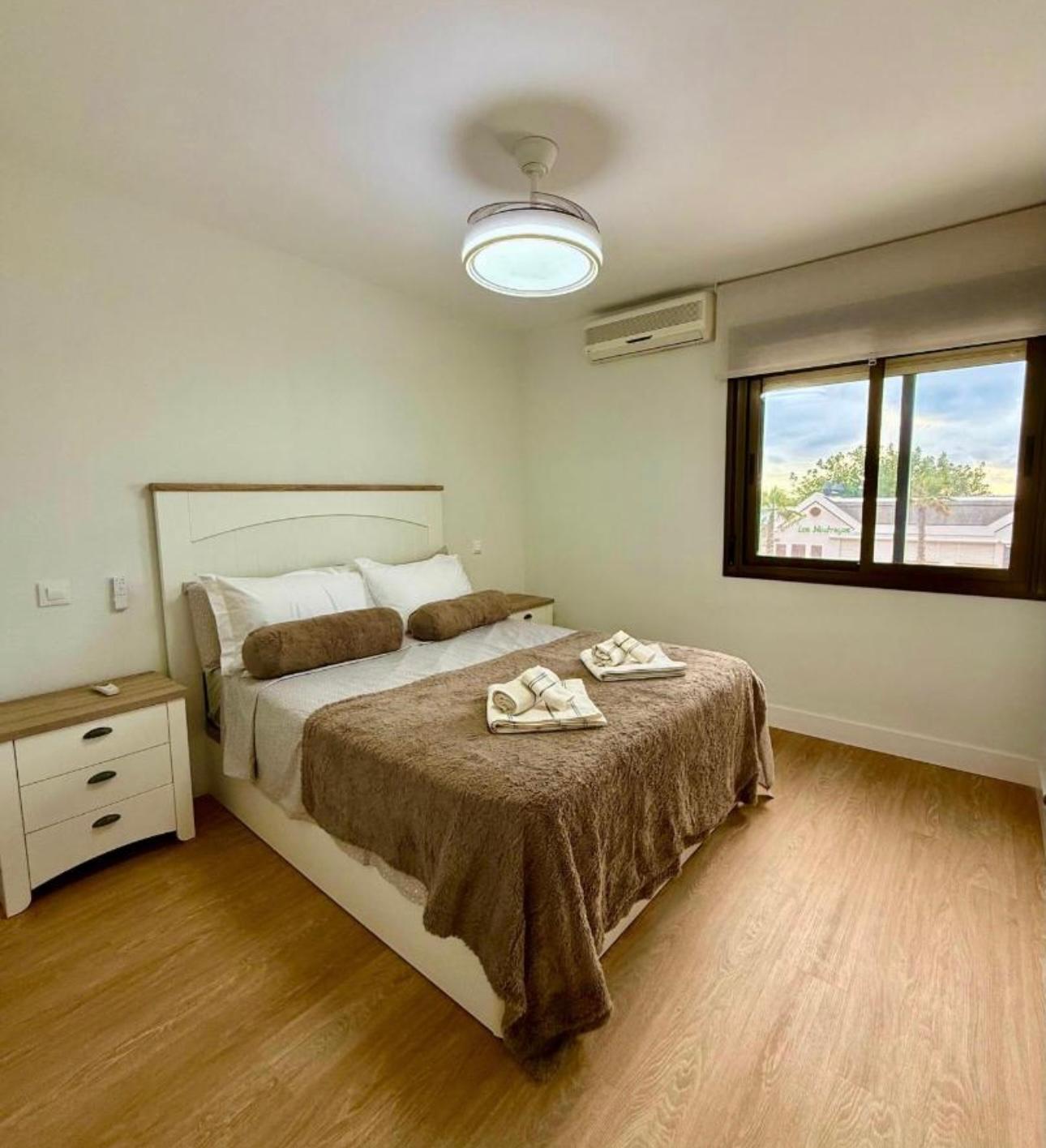 Pieni huoneisto vuokrattavissa Carvajal - Las Gaviotas (Fuengirola)