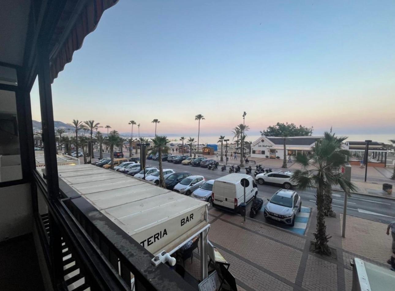 Pieni huoneisto vuokrattavissa Carvajal - Las Gaviotas (Fuengirola)