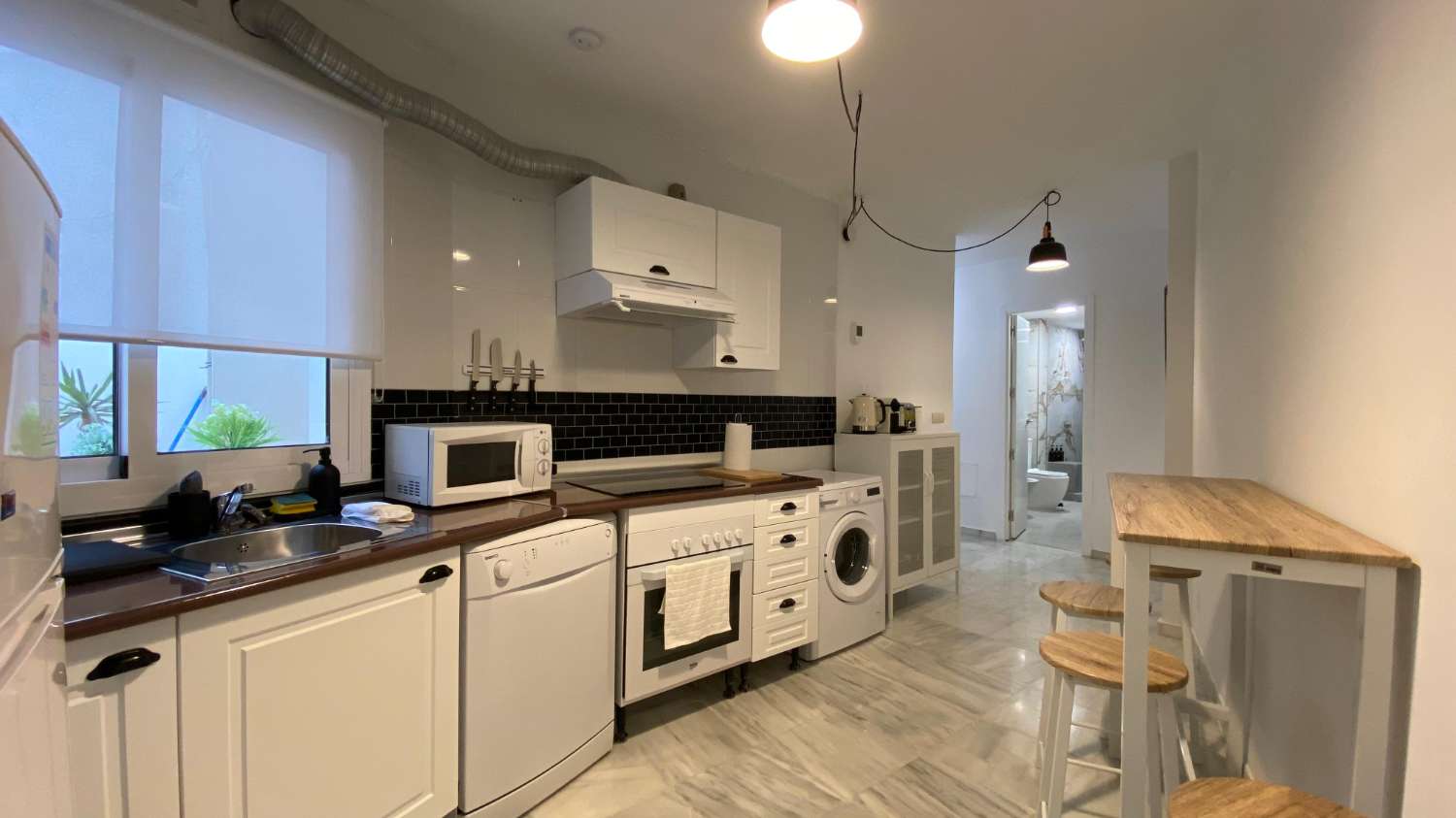 LONGUE SAISON. BEL APPARTEMENT À LOUER À PARTIR DU 15.10.26 DANS LE CENTRE DE MIJAS PUEBLO
