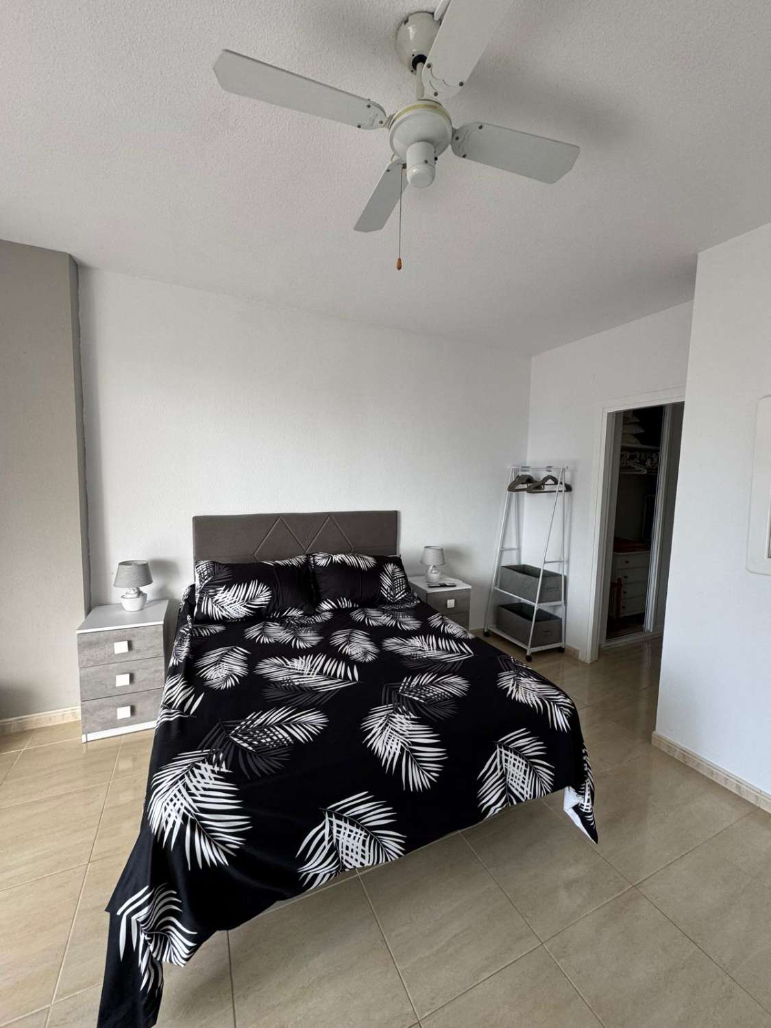 LOCATION À MOYEN TERME DU 25.9.25-30.6.26 BEL APPARTEMENT ENTRE TORREMOLINOS ET BENALMADENA