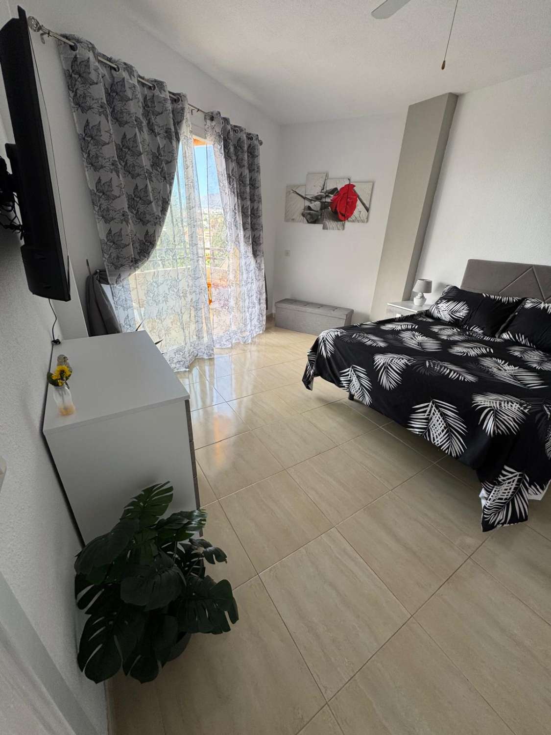 LOCATION À MOYEN TERME DU 25.9.25-30.6.26 BEL APPARTEMENT ENTRE TORREMOLINOS ET BENALMADENA
