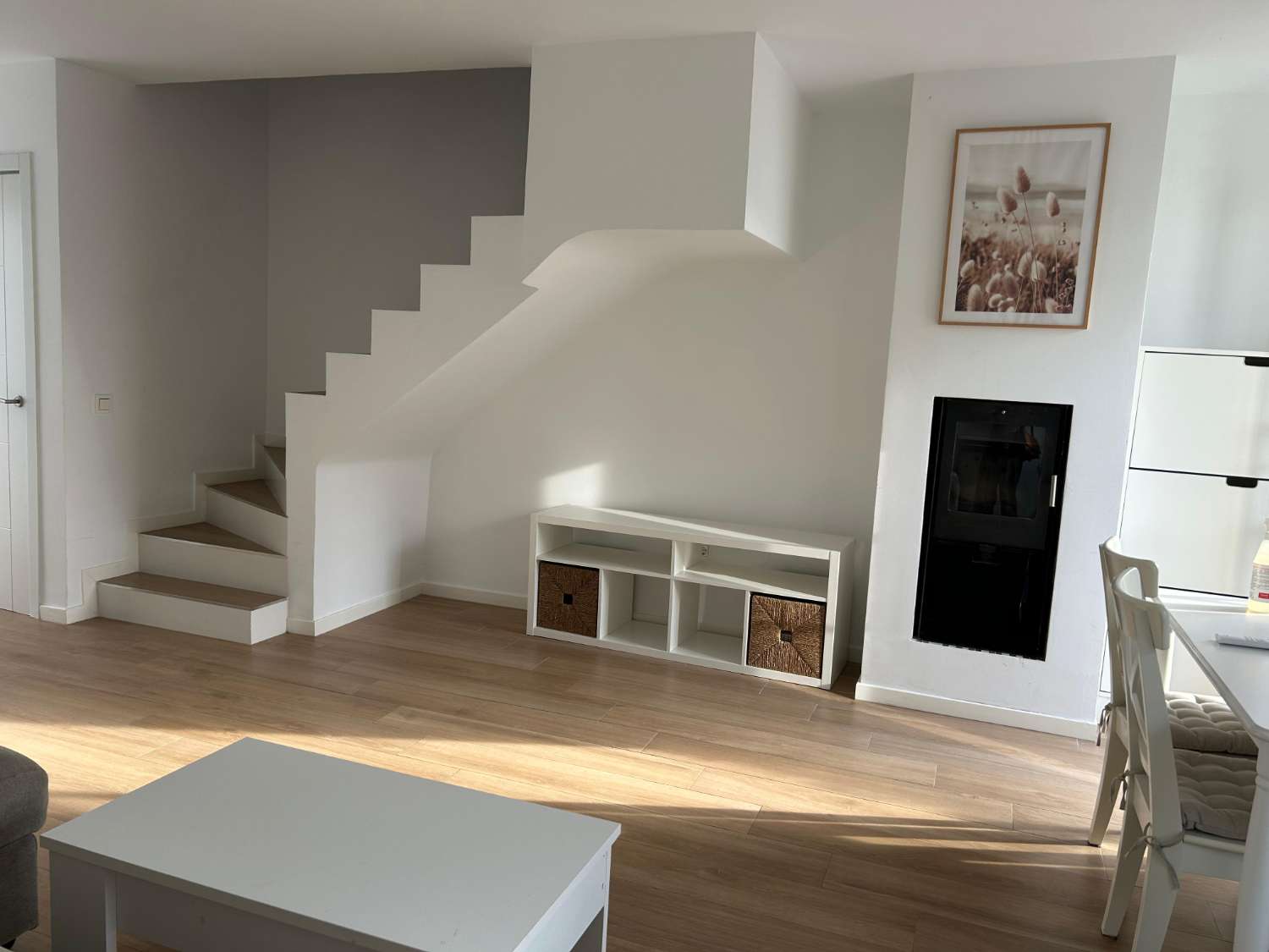 BELLE VILLA JUMELÉE À VENDRE PRÈS DE LA PLAGE À BENALMADENA