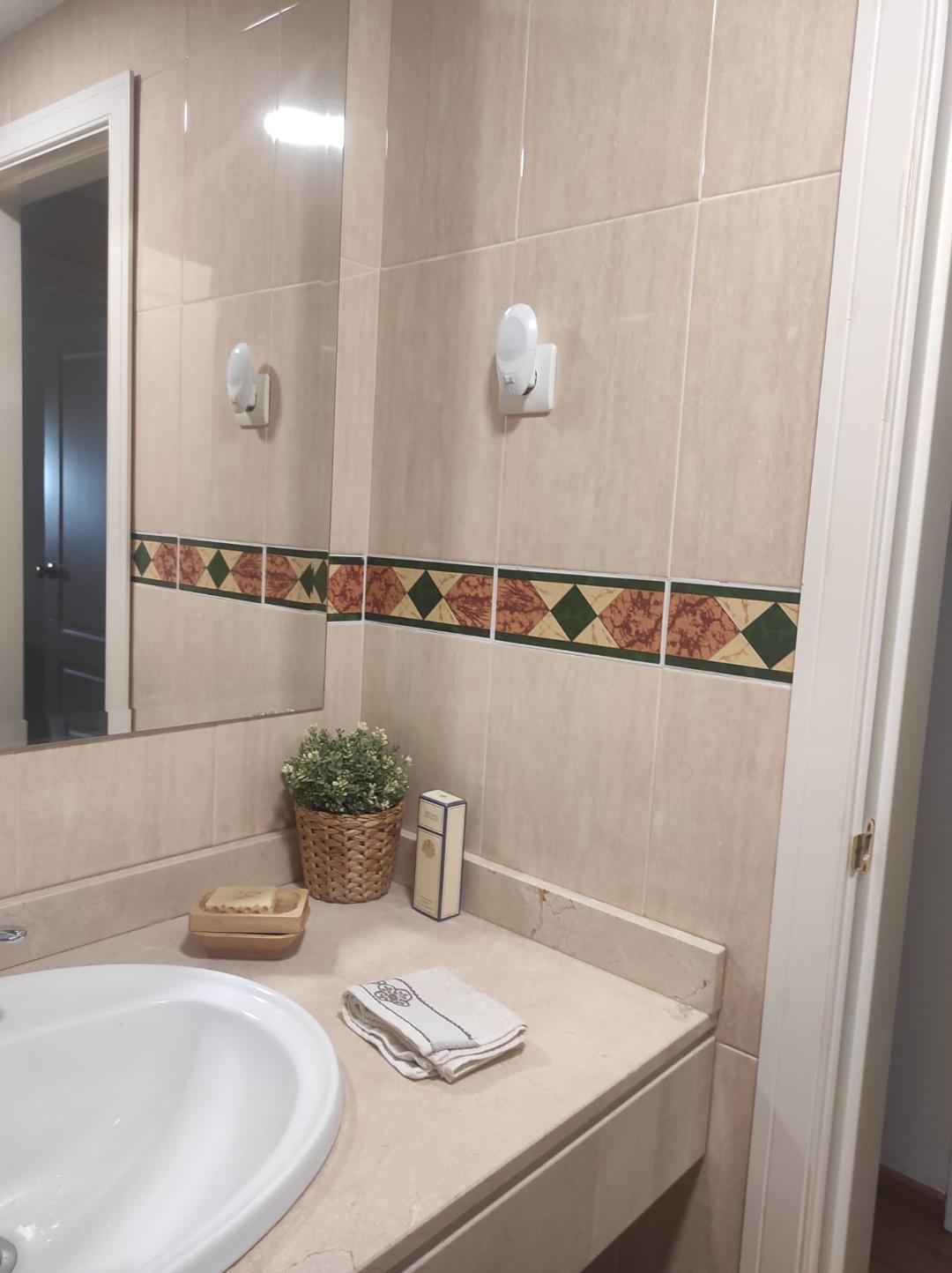 SE VENDE APARTAMENTO ZONA PINILLO EN TORREMOLINOS