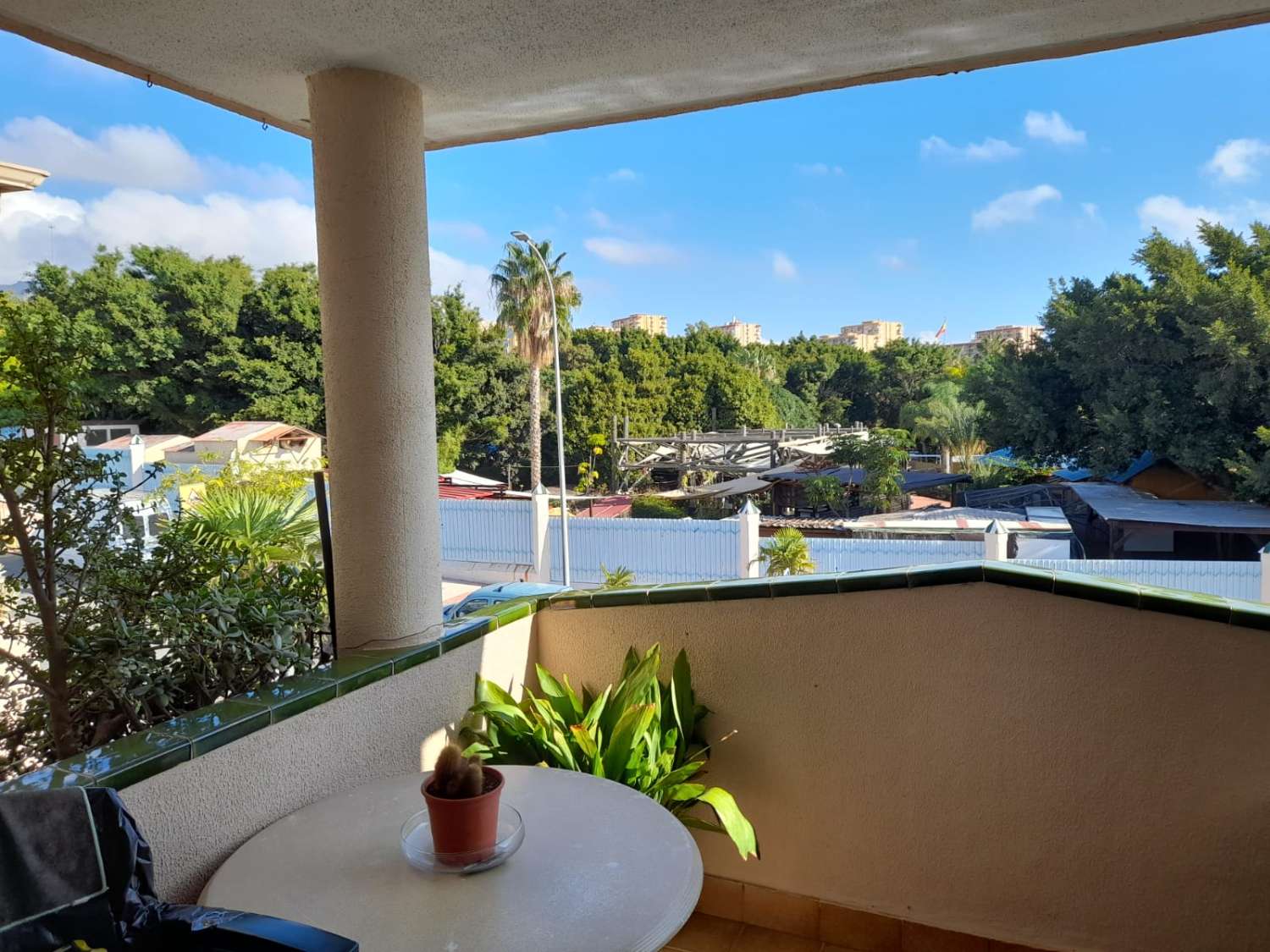 SE VENDE MAGNIFICO APARTAMENTO EN BENALMADENA ZONA PARQUE DE LA PALOMA