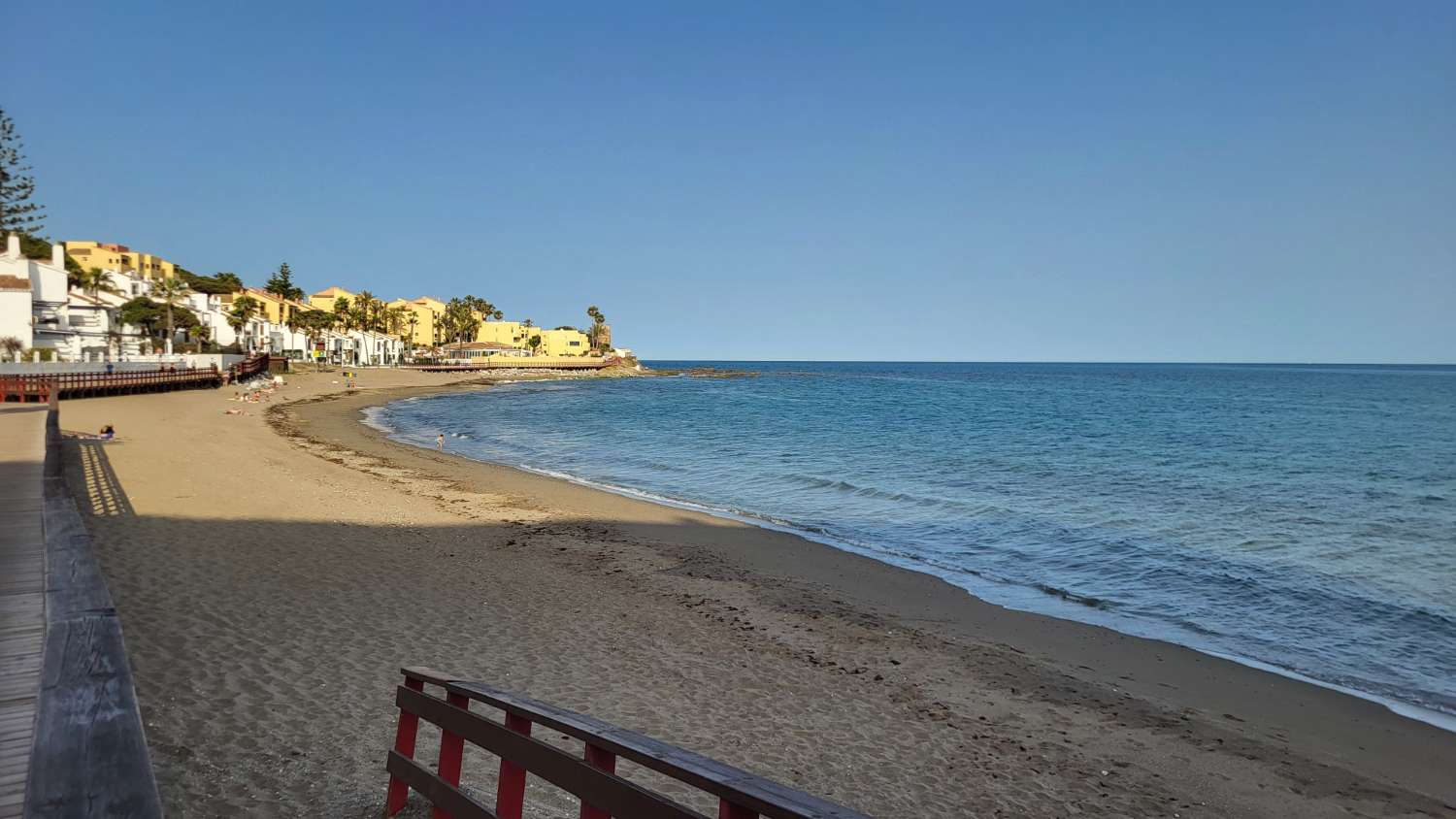 MEDIA TEMPORADA SE ALQUILA DESDE AHORA HASTA 31.5.26 PRECIOSO APARTAMENTO CON VISTAS AL MAR  EN CALAHONDA (MIJAS COSTA)