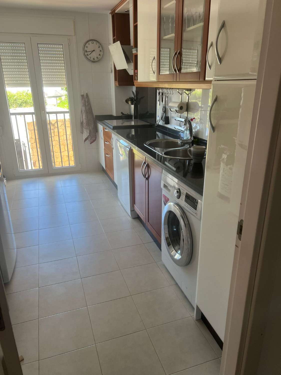 DEMI-SAISON À LOUER D’ICI LE 30/06/2026 MAGNIFIQUE APPARTEMENT AVEC VUE IMPRENABLE SUR LA MER À MIJAS