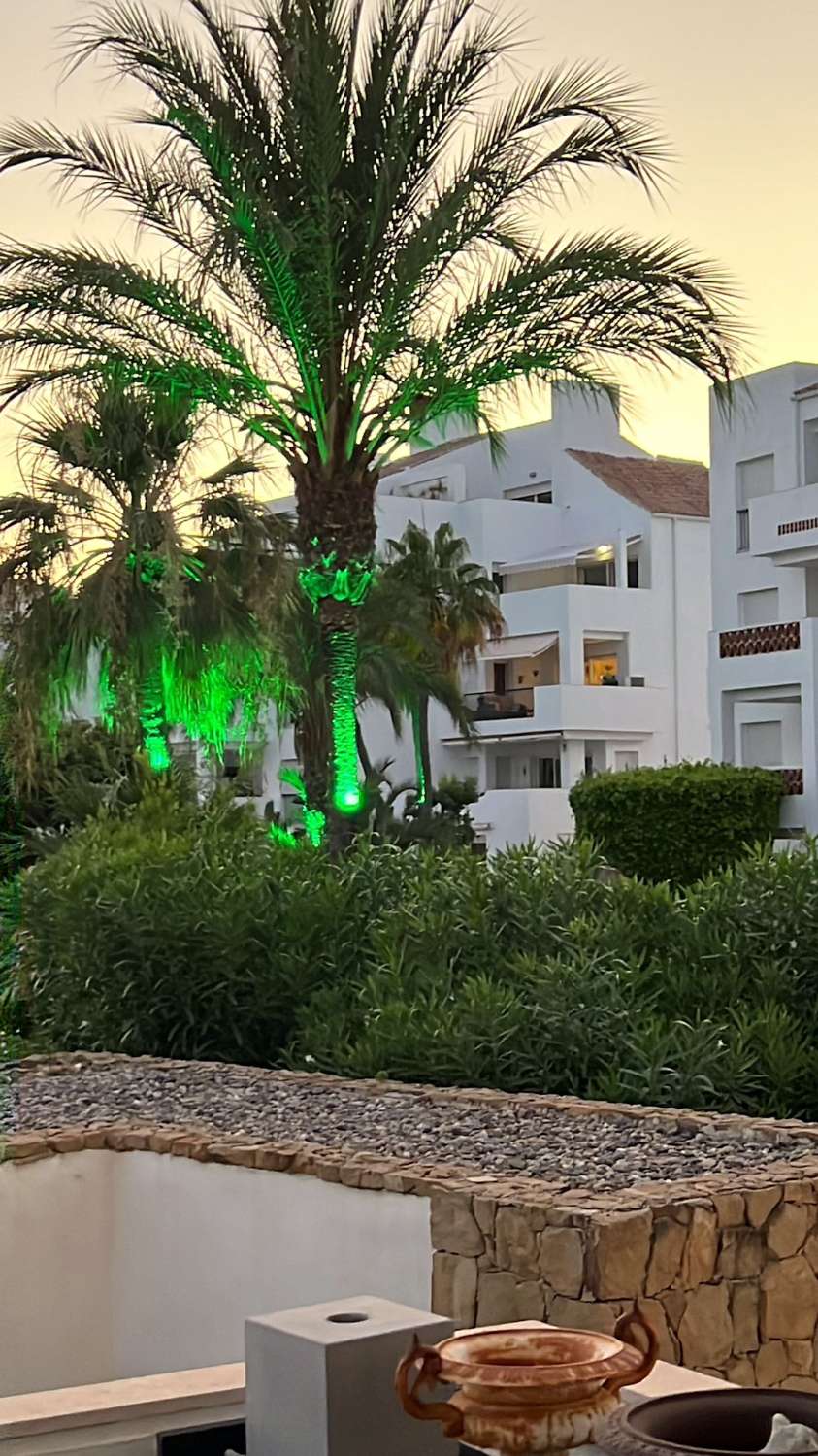 DEMI-SAISON À LOUER D’ICI LE 30/06/2026 MAGNIFIQUE APPARTEMENT AVEC VUE IMPRENABLE SUR LA MER À MIJAS