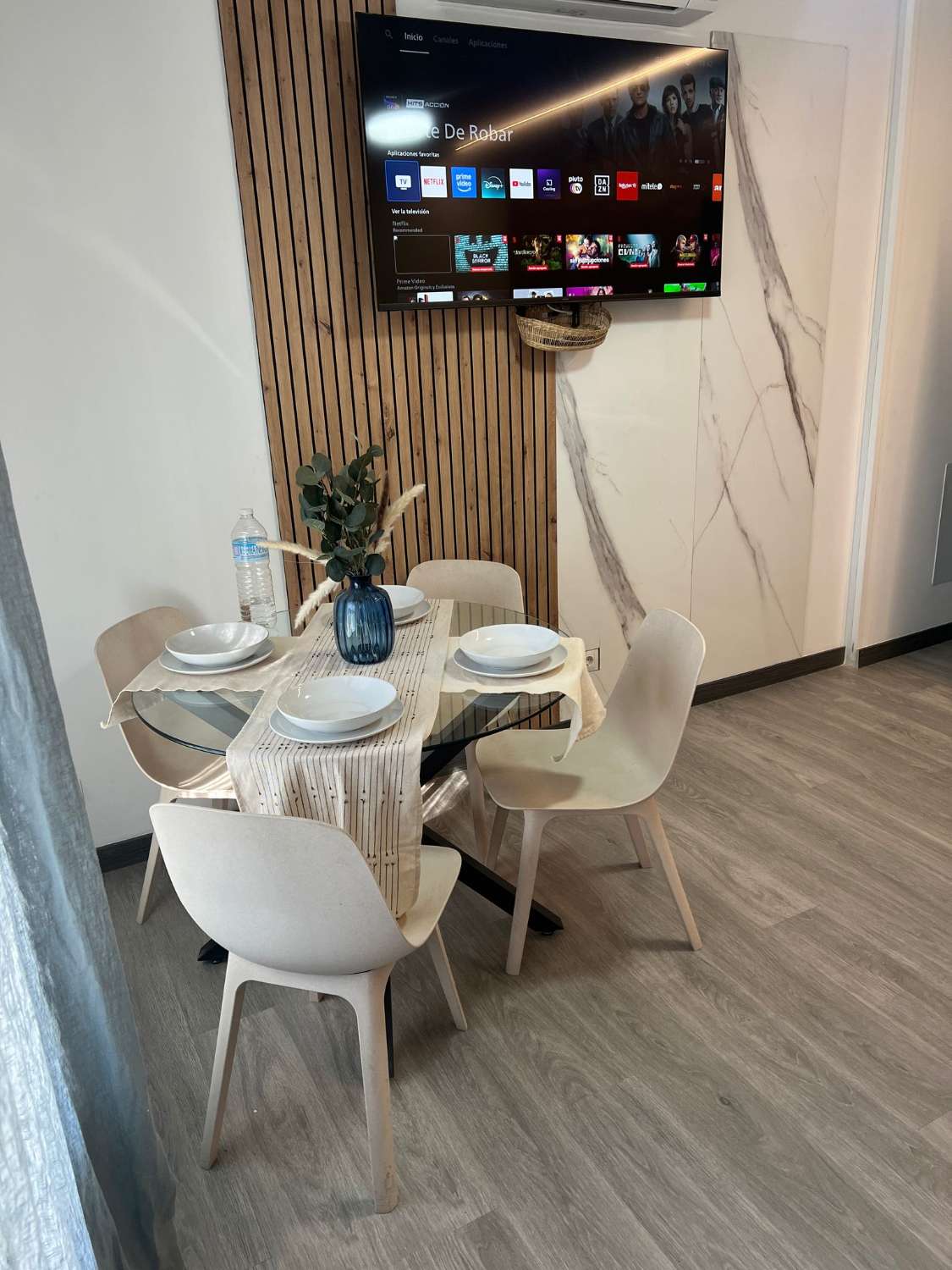 SE ALQUILA DE LARGA TEMPORADA DESDE 1 DE NOVIEMBRE DE 2025 BONITO APARTAMENTO EN MONTEMAR ( TORREMOLINOS)