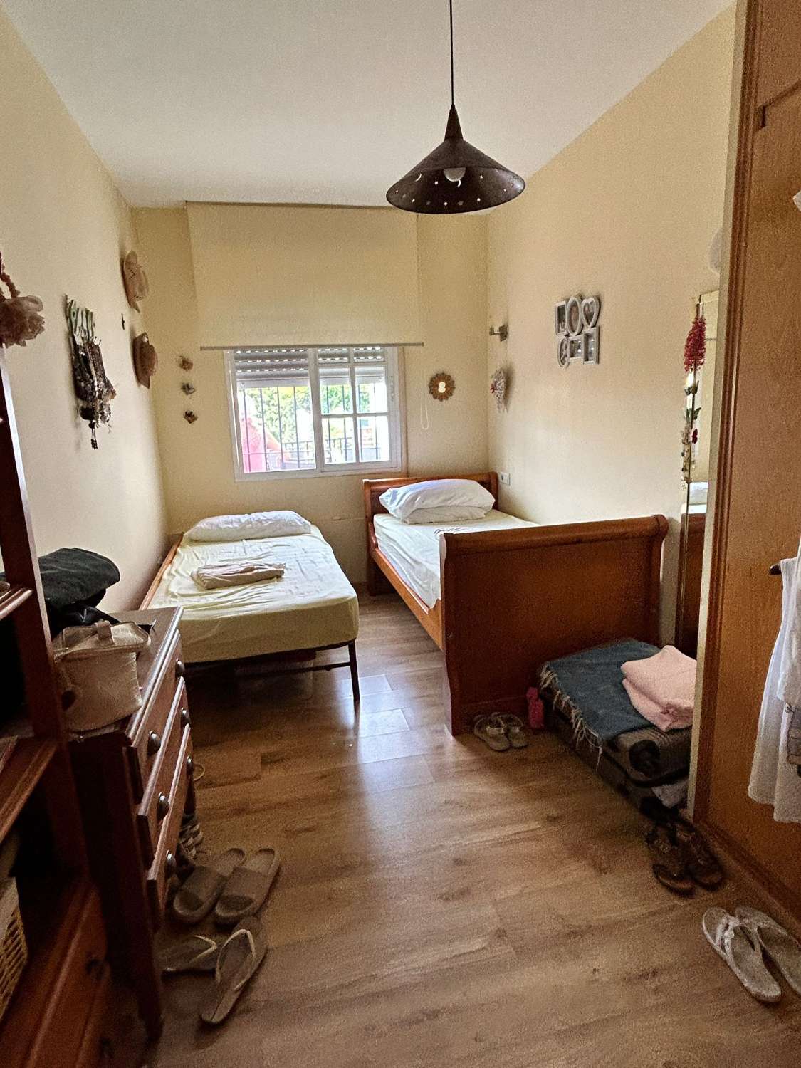 SE ALQUILA POR LARGA TEMPORADA BONITO APARTAMENTO CON VISTAS AL MAR  EN  PLAYAMAR (TORREMOLINOS)