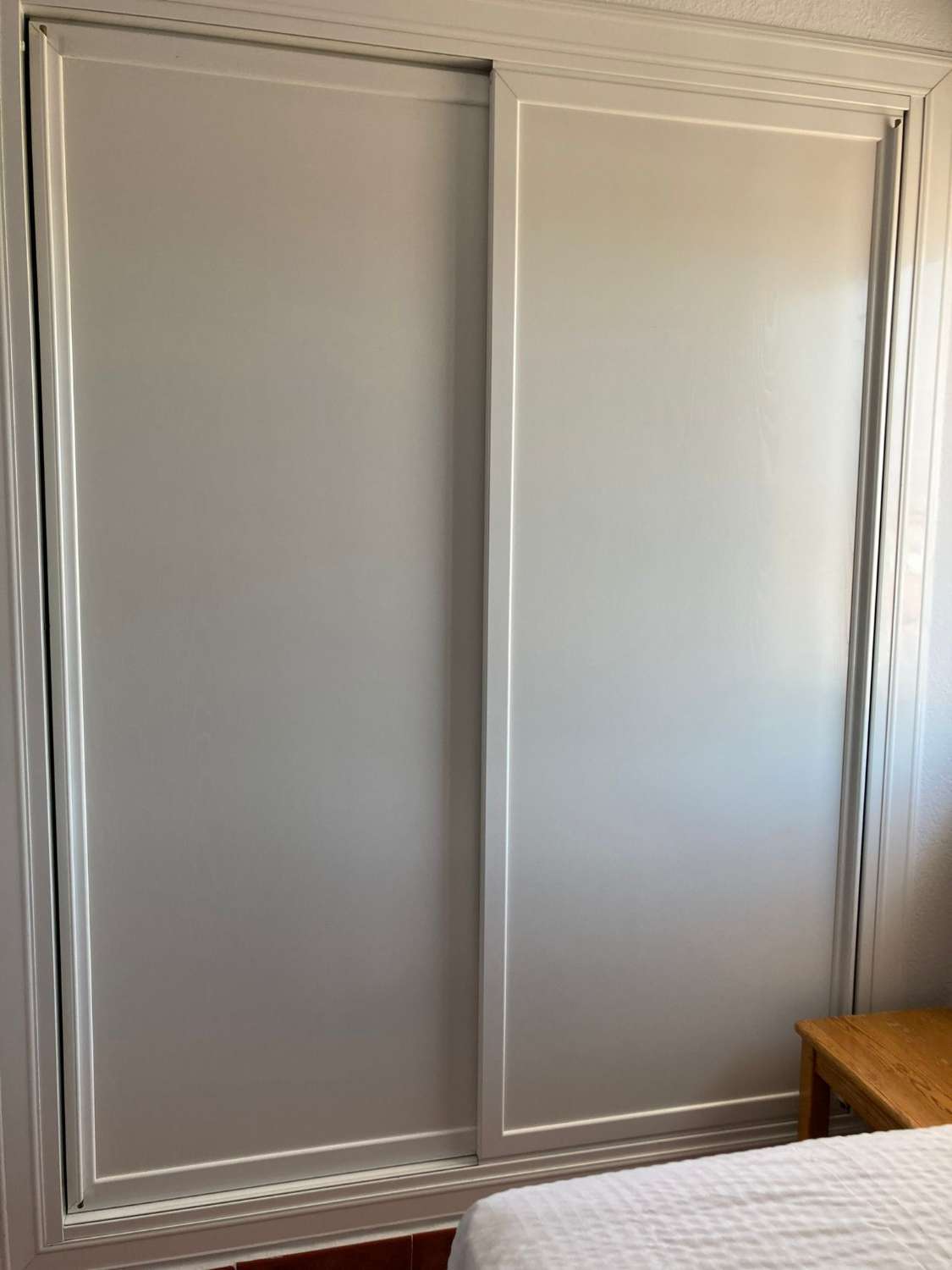 MIETUNG VOM 01.04.2026 BIS 31.05.2026 UND VOM 1.10.26 BIS 30.5.27 WUNDERSCHÖNE WOHNUNG MIT MEERBLICK AM 2ND LINE BEACH IN FUENGIROLA