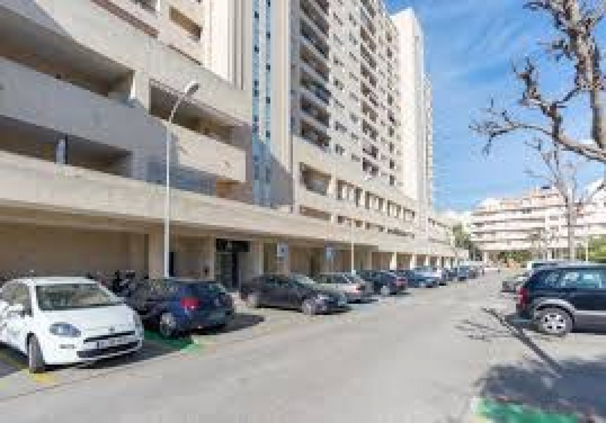 IN AFFITTO DAL 1 DICEMBRE 2025 PER 11 MESI BELLISSIMO APPARTAMENTO AMPLIABILE CON VISTA SUL MARE A BENALMADENA
