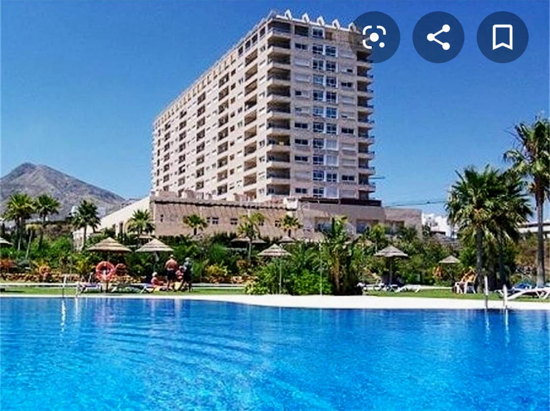 IN AFFITTO DAL 1 DICEMBRE 2025 PER 11 MESI BELLISSIMO APPARTAMENTO AMPLIABILE CON VISTA SUL MARE A BENALMADENA