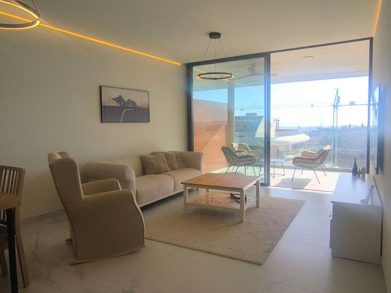 Magnifico appartamento con vista sul mare a El Higuerón è affittato a lungo termine d'ora in poi