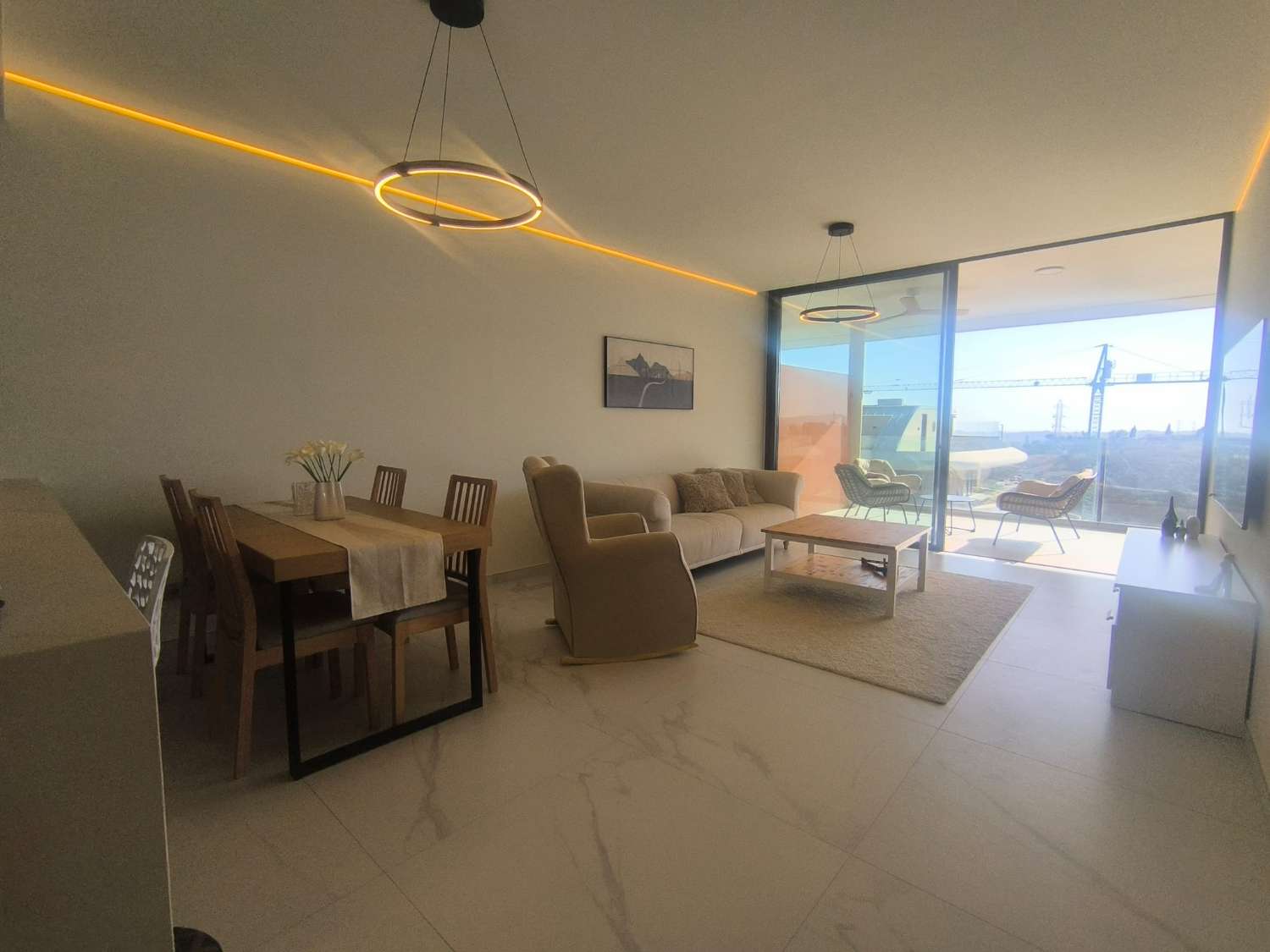 Magnifico appartamento con vista sul mare a El Higuerón è affittato a lungo termine d'ora in poi