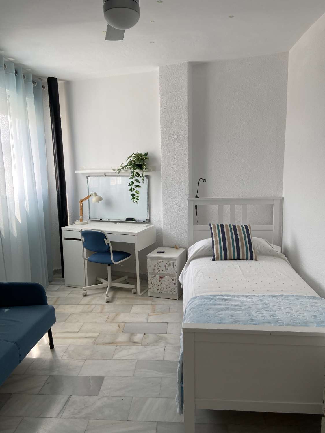 Lunga stagione. Magnifica casa bifamiliare a Playamar, Torremolinos.