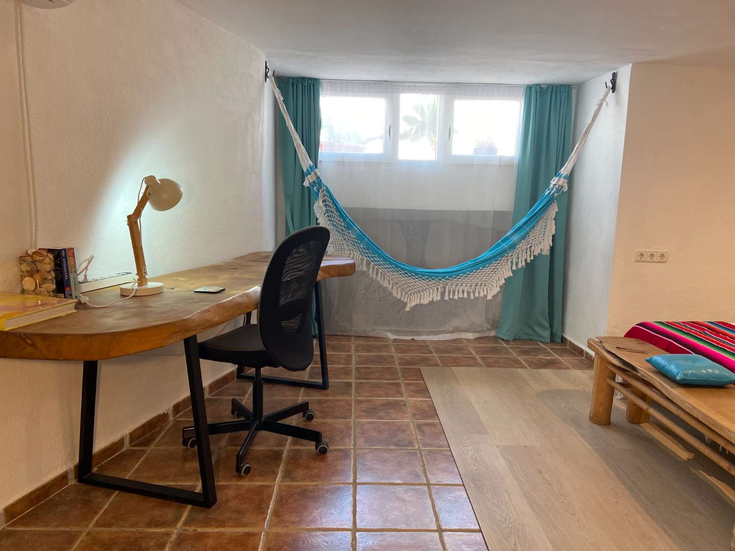 Lunga stagione. Magnifica casa bifamiliare a Playamar, Torremolinos.